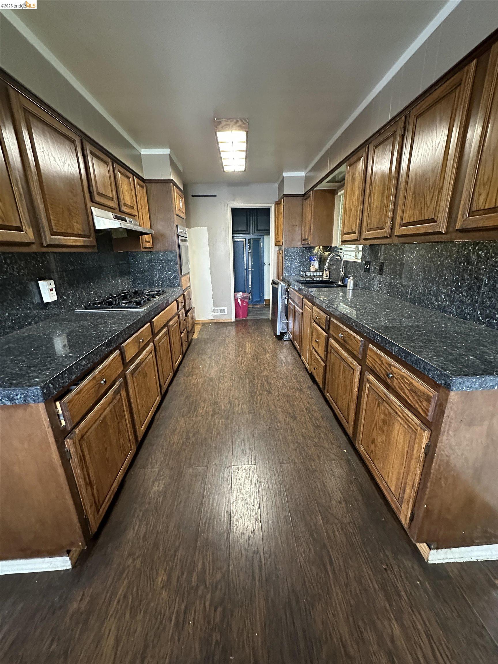 Detail Gallery Image 8 of 10 For 2936 Roosevelt Lane, Antioch,  CA 94509 - 3 Beds | 2 Baths