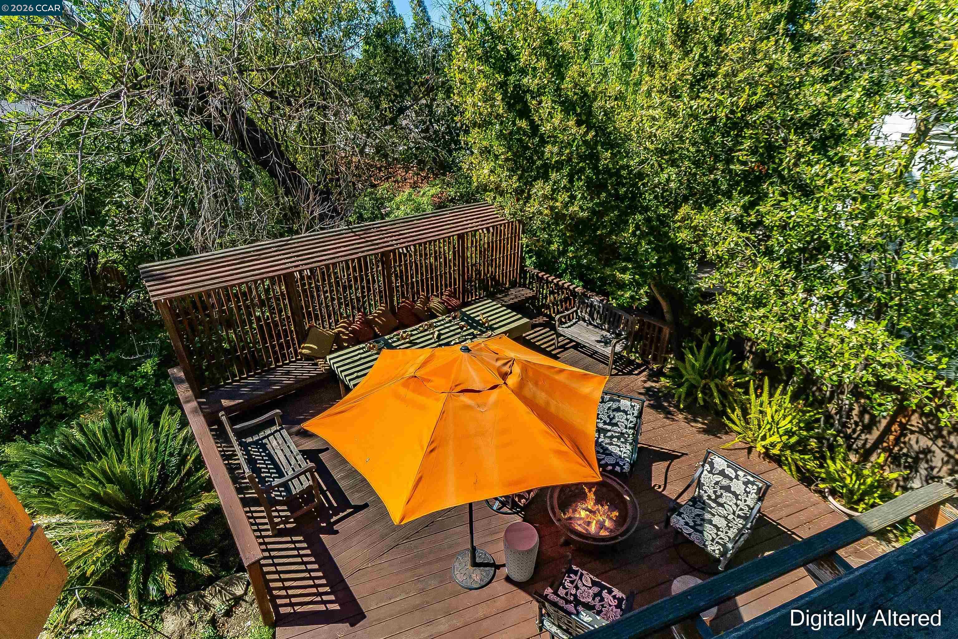 Detail Gallery Image 4 of 44 For 408 Fraga Ct, Martinez,  CA 94553 - 4 Beds | 2/1 Baths