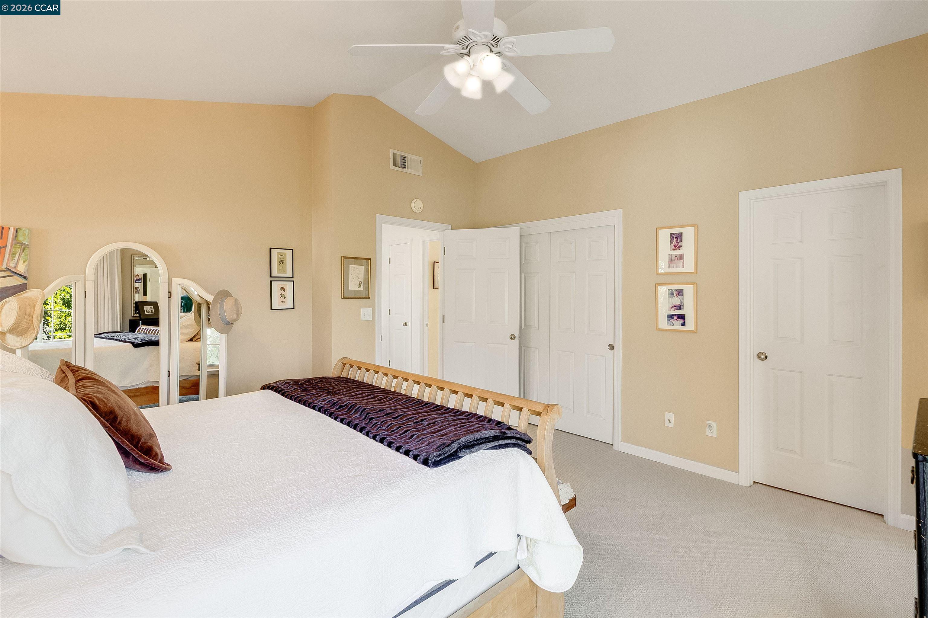 Detail Gallery Image 33 of 44 For 408 Fraga Ct, Martinez,  CA 94553 - 4 Beds | 2/1 Baths