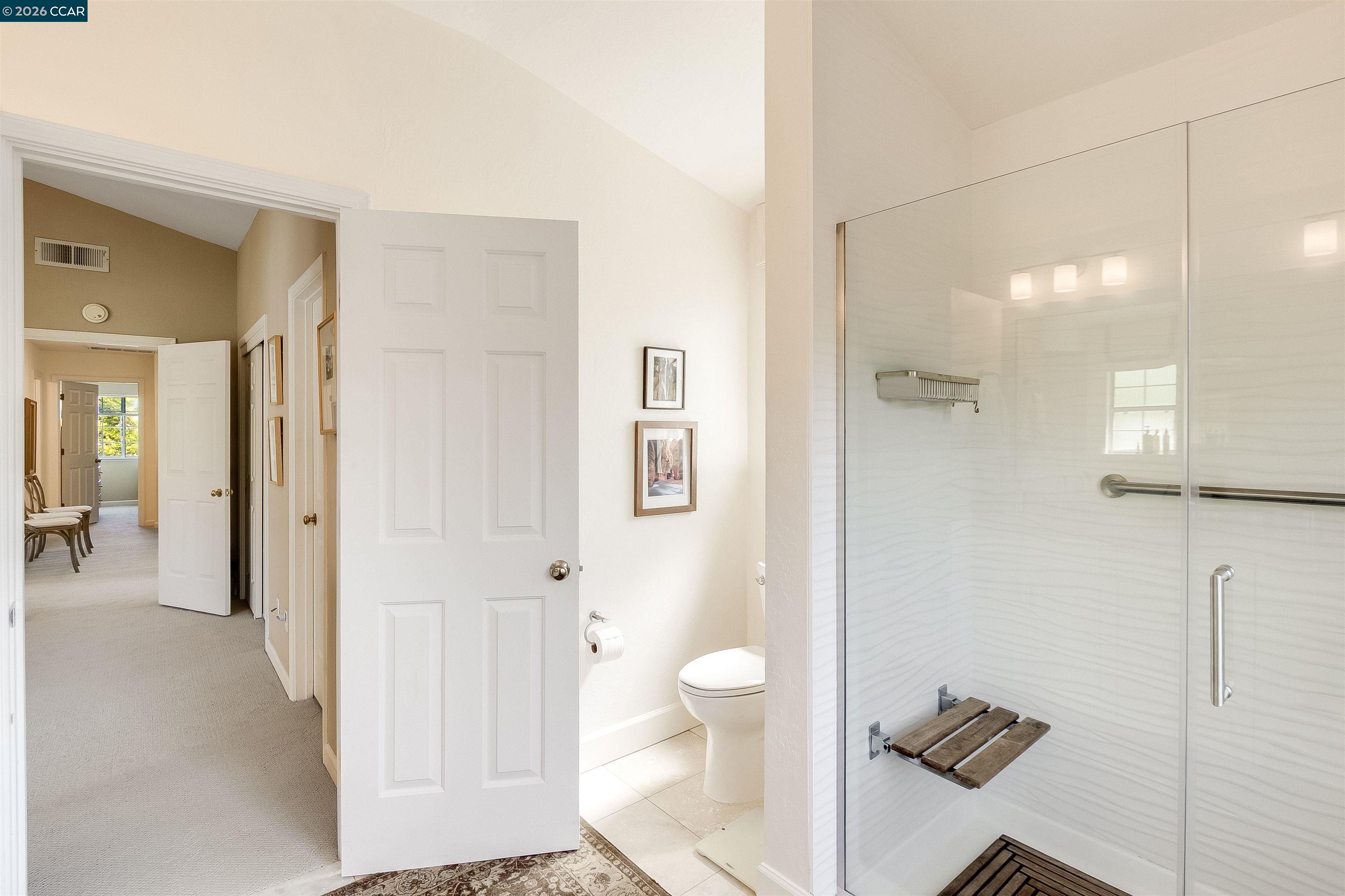 Detail Gallery Image 36 of 44 For 408 Fraga Ct, Martinez,  CA 94553 - 4 Beds | 2/1 Baths