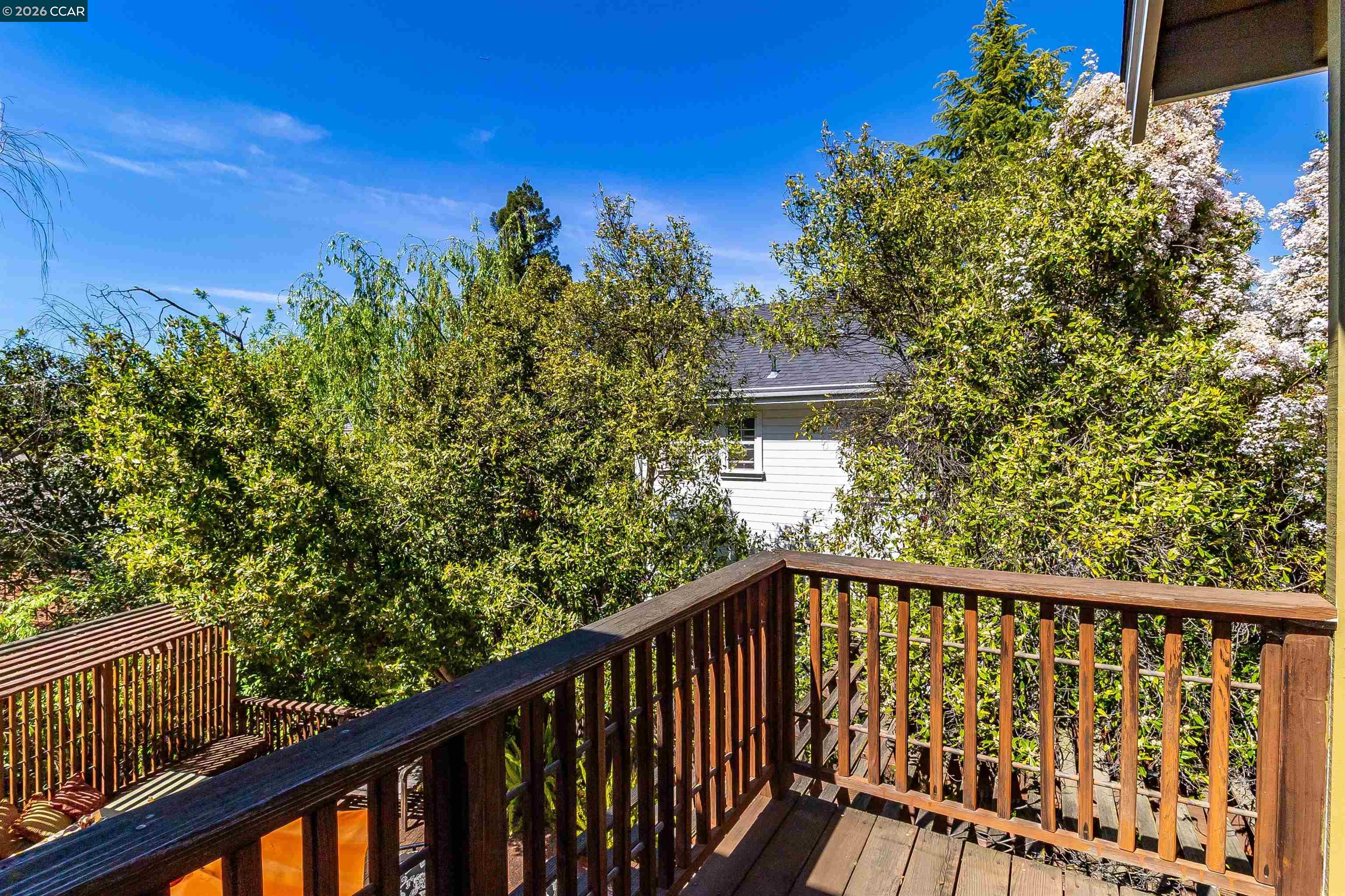 Detail Gallery Image 37 of 44 For 408 Fraga Ct, Martinez,  CA 94553 - 4 Beds | 2/1 Baths