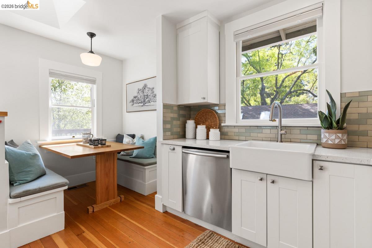 Detail Gallery Image 14 of 60 For 71 Norwood Ave, Kensington,  CA 94707 - 2 Beds | 1/1 Baths