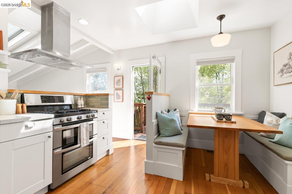 Detail Gallery Image 20 of 60 For 71 Norwood Ave, Kensington,  CA 94707 - 2 Beds | 1/1 Baths