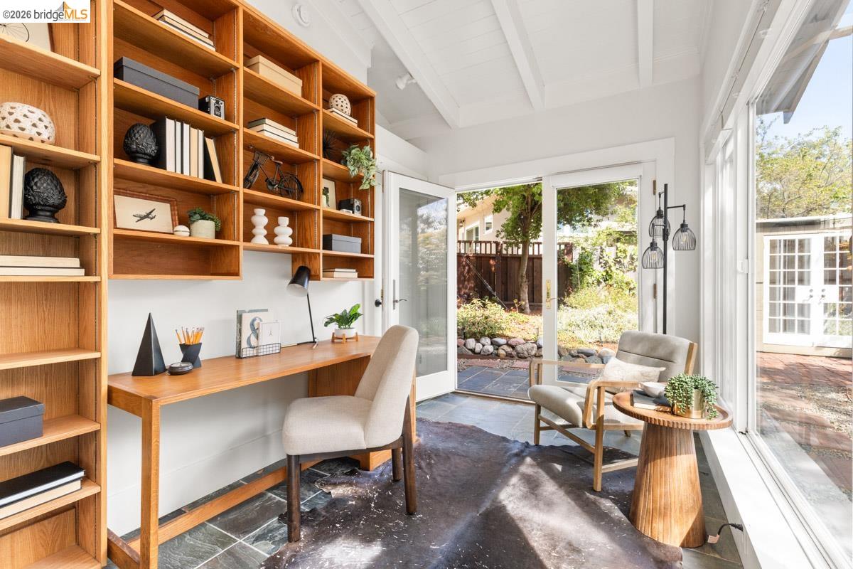 Detail Gallery Image 22 of 60 For 71 Norwood Ave, Kensington,  CA 94707 - 2 Beds | 1/1 Baths