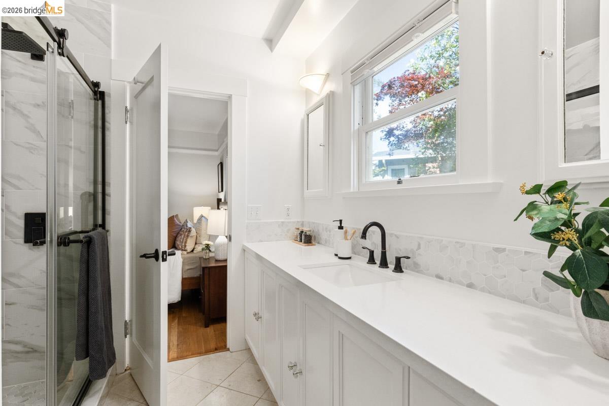 Detail Gallery Image 29 of 60 For 71 Norwood Ave, Kensington,  CA 94707 - 2 Beds | 1/1 Baths