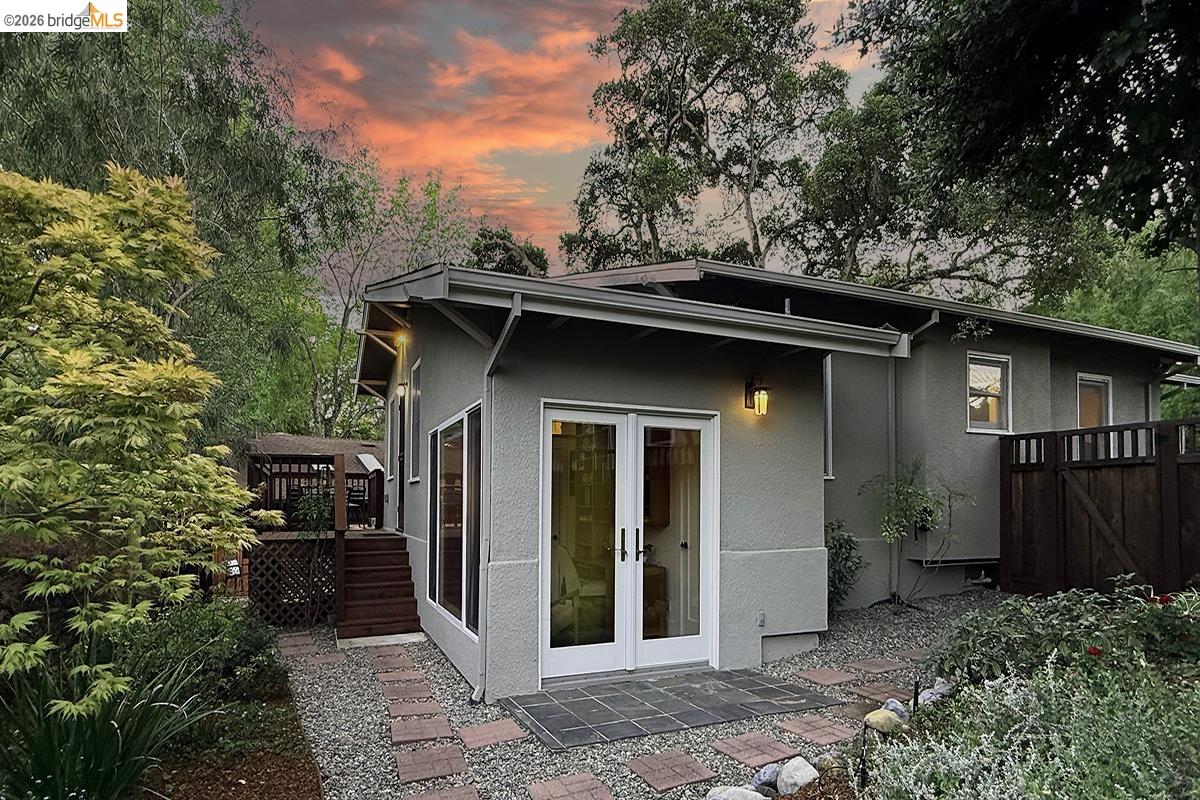 Detail Gallery Image 60 of 60 For 71 Norwood Ave, Kensington,  CA 94707 - 2 Beds | 1/1 Baths