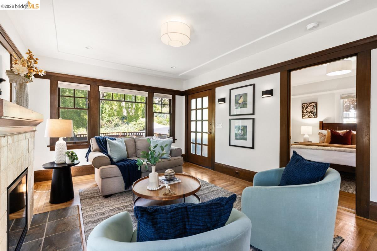 Detail Gallery Image 7 of 60 For 71 Norwood Ave, Kensington,  CA 94707 - 2 Beds | 1/1 Baths