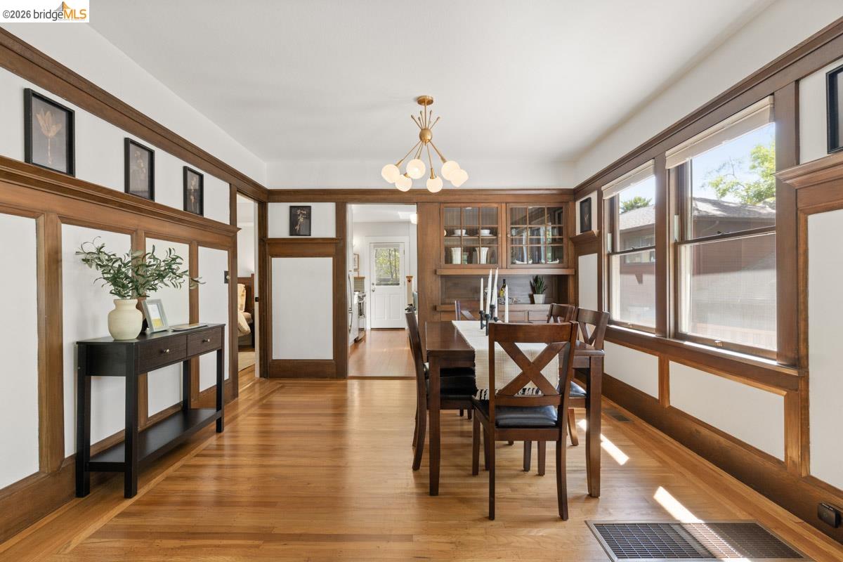 Detail Gallery Image 8 of 60 For 71 Norwood Ave, Kensington,  CA 94707 - 2 Beds | 1/1 Baths