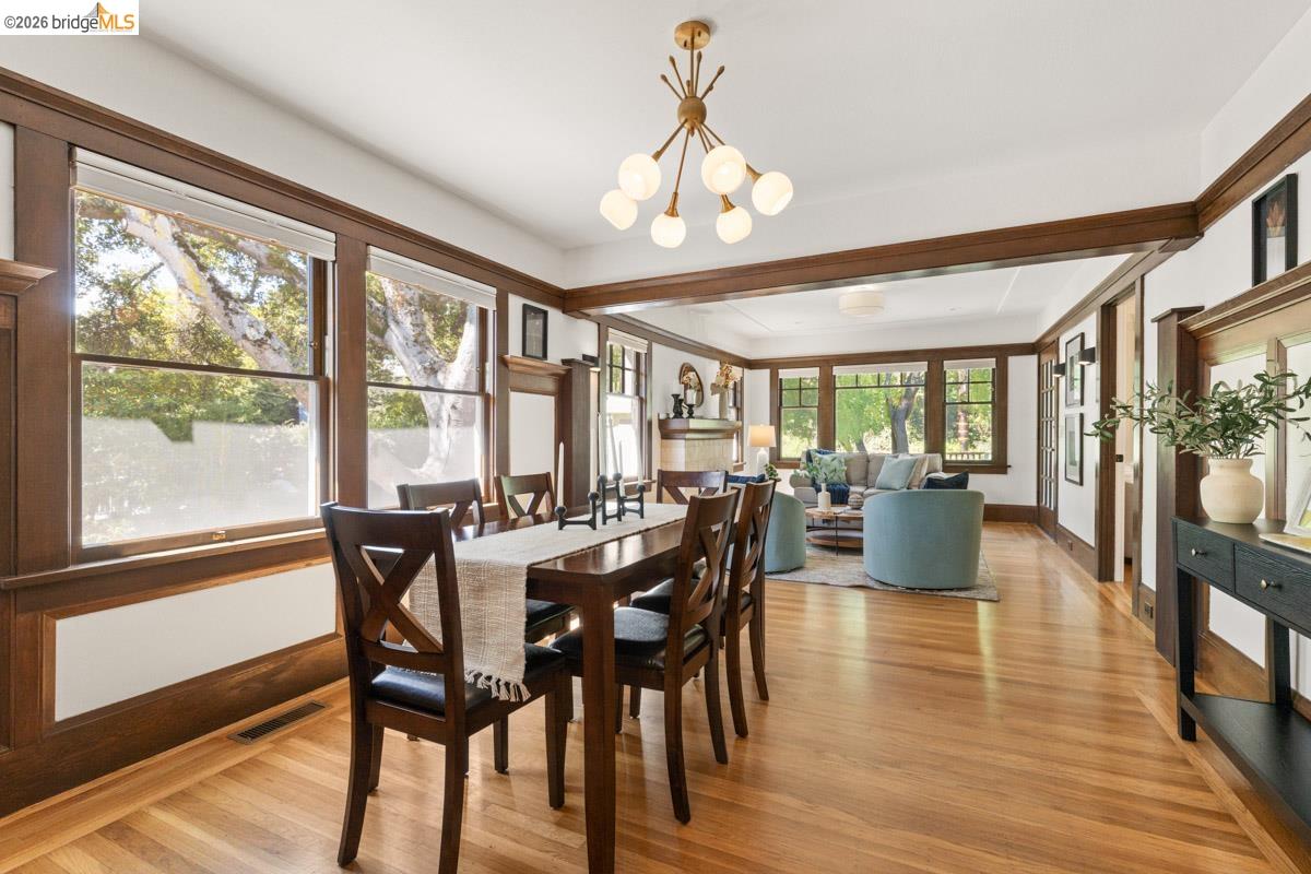 Detail Gallery Image 9 of 60 For 71 Norwood Ave, Kensington,  CA 94707 - 2 Beds | 1/1 Baths