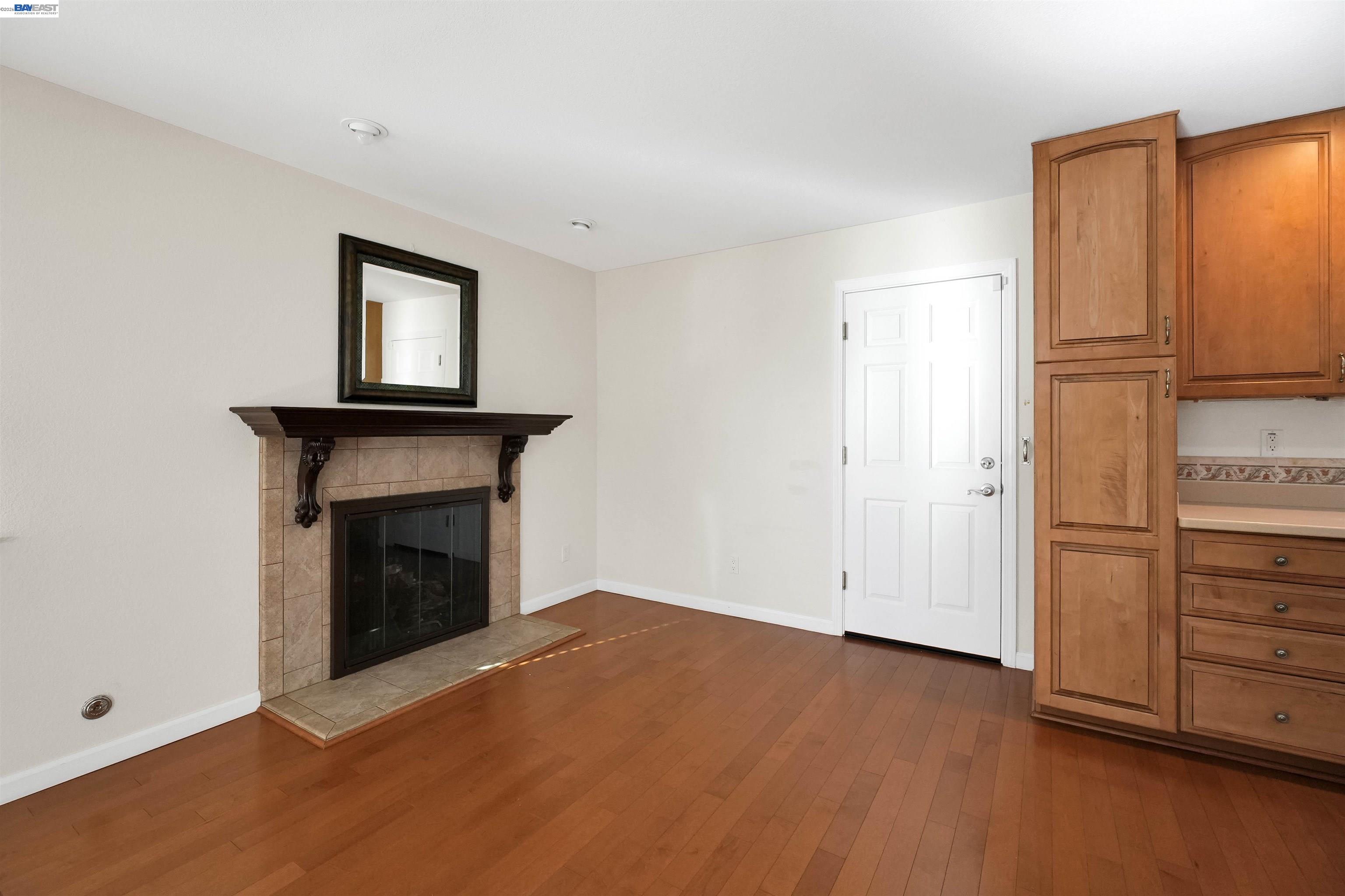 Detail Gallery Image 18 of 44 For 30245 Treeview Street, Hayward,  CA 94544 - 3 Beds | 2 Baths