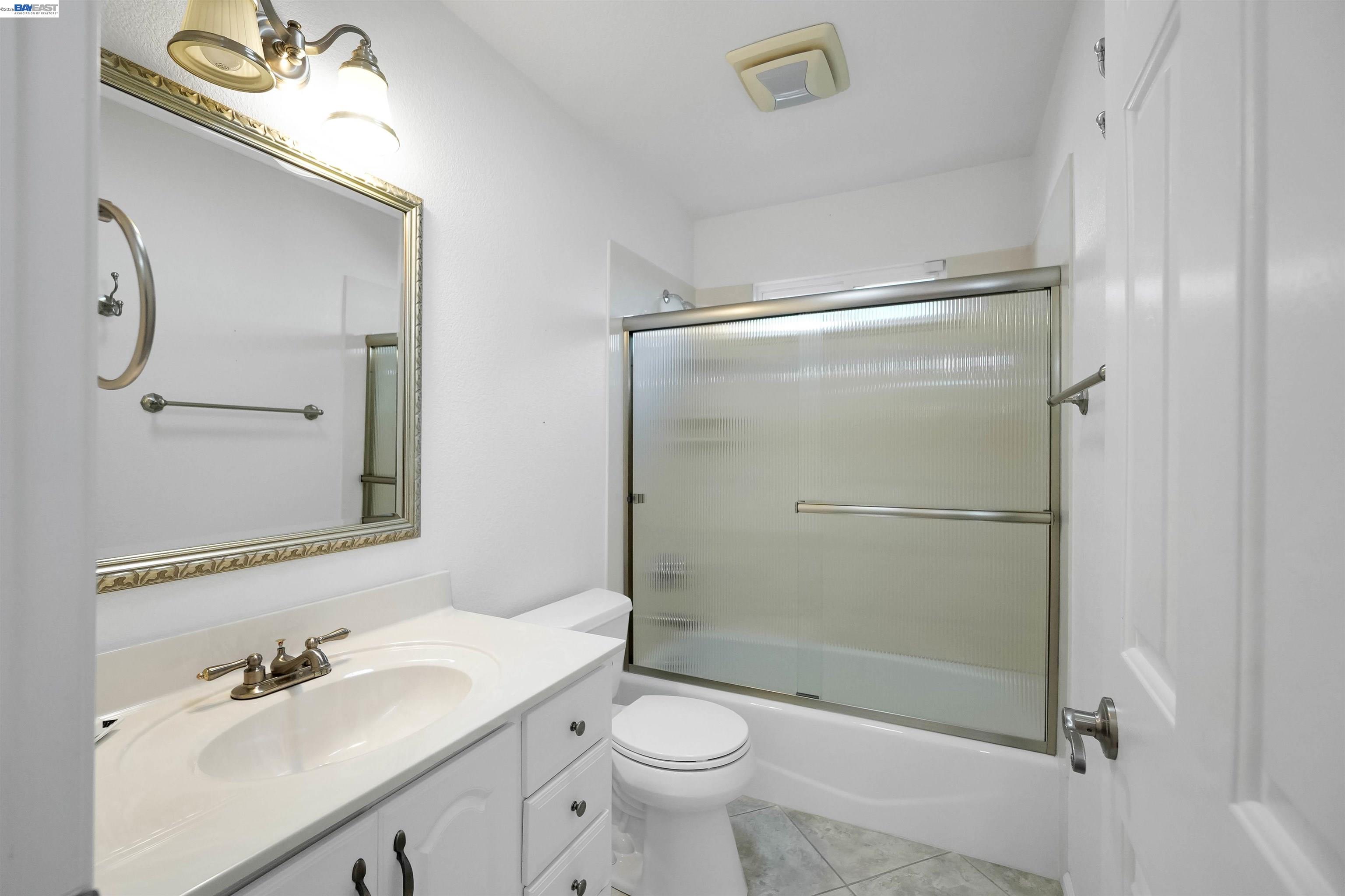 Detail Gallery Image 28 of 44 For 30245 Treeview Street, Hayward,  CA 94544 - 3 Beds | 2 Baths