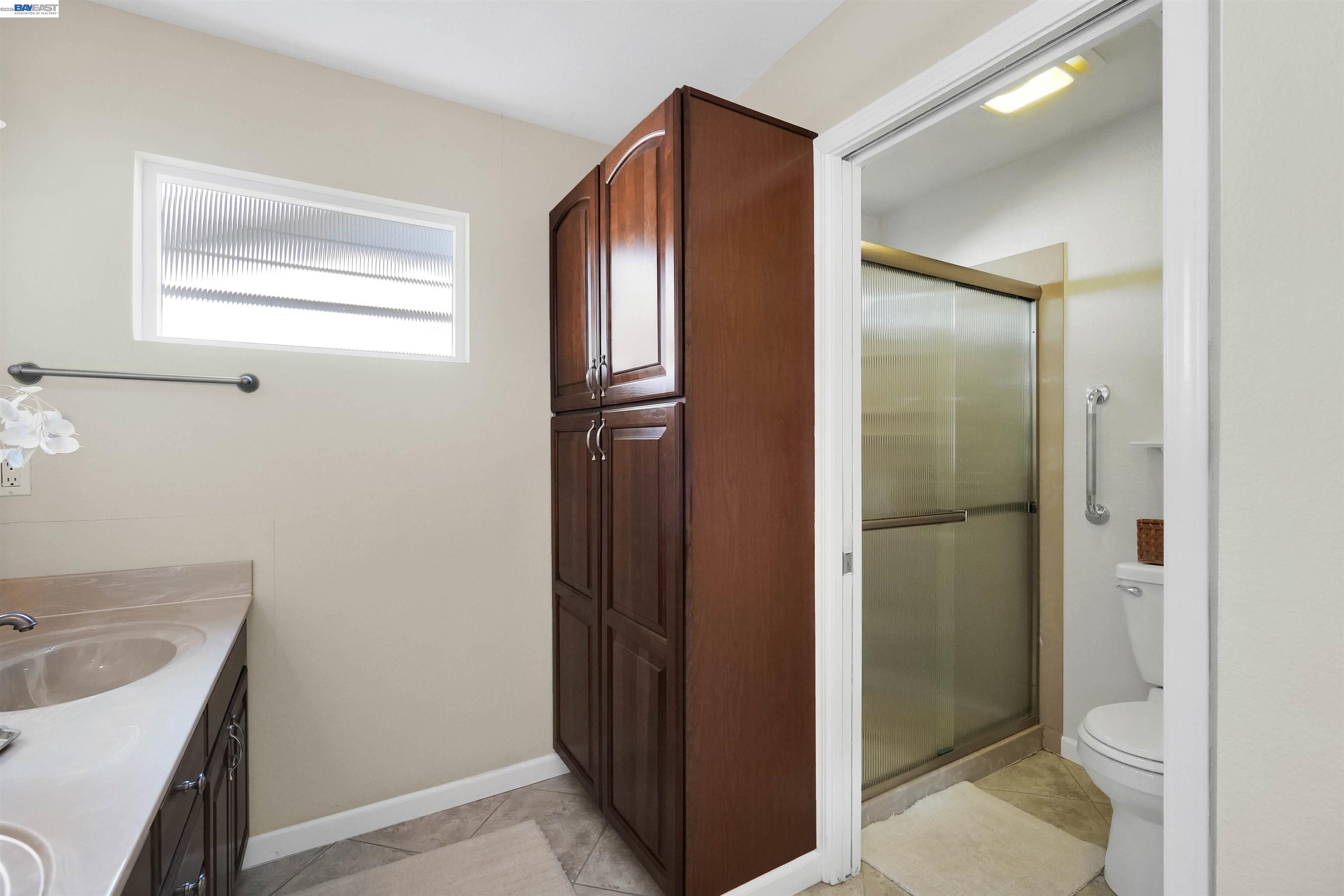 Detail Gallery Image 32 of 44 For 30245 Treeview Street, Hayward,  CA 94544 - 3 Beds | 2 Baths