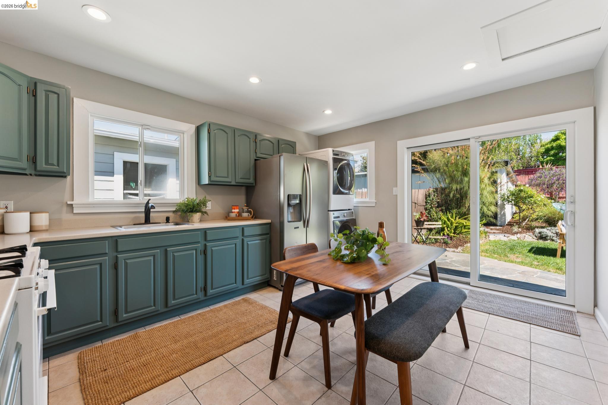 Detail Gallery Image 15 of 44 For 620 Elm St, El Cerrito,  CA 94530 - 2 Beds | 1 Baths