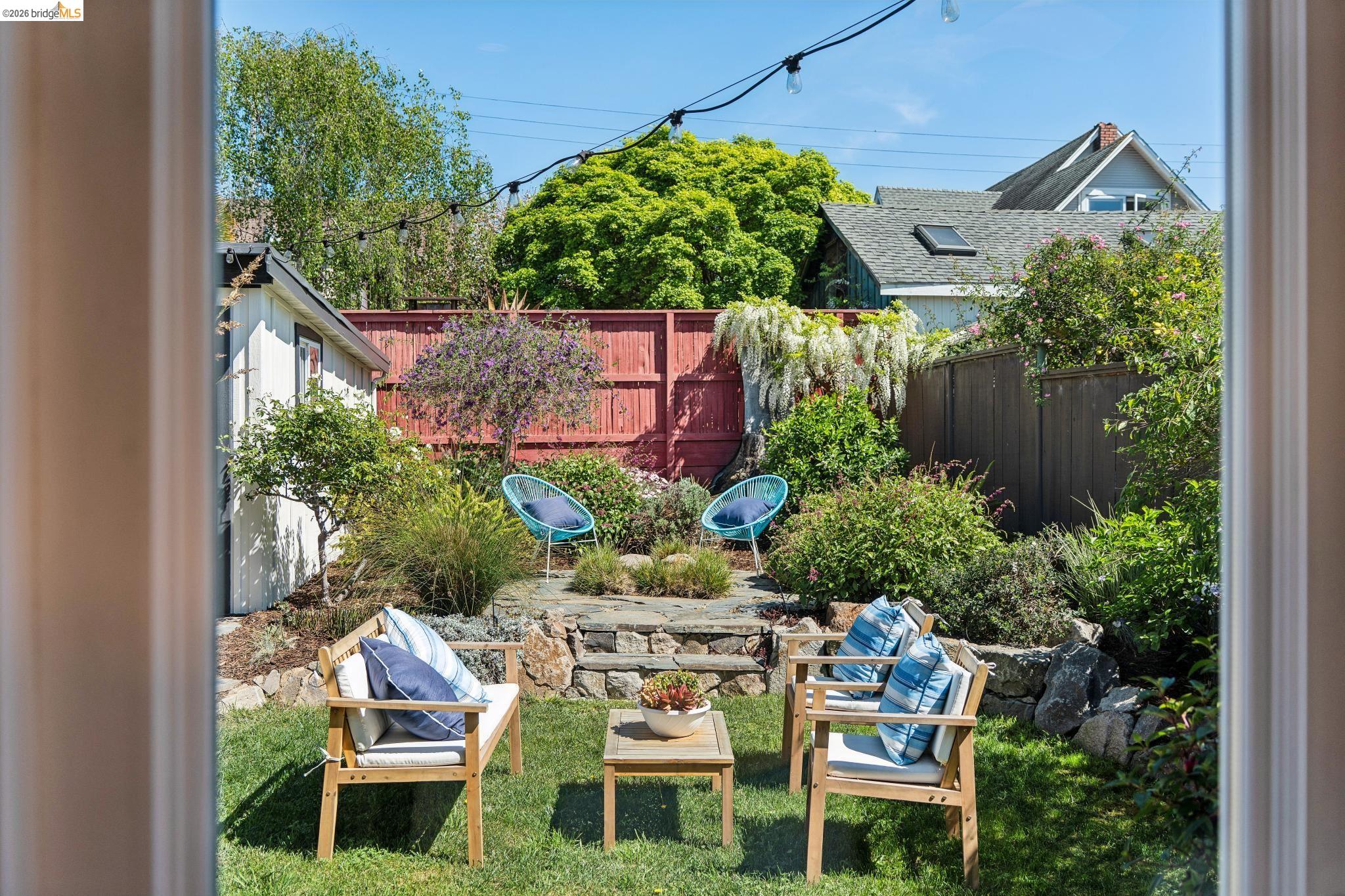 Detail Gallery Image 27 of 44 For 620 Elm St, El Cerrito,  CA 94530 - 2 Beds | 1 Baths