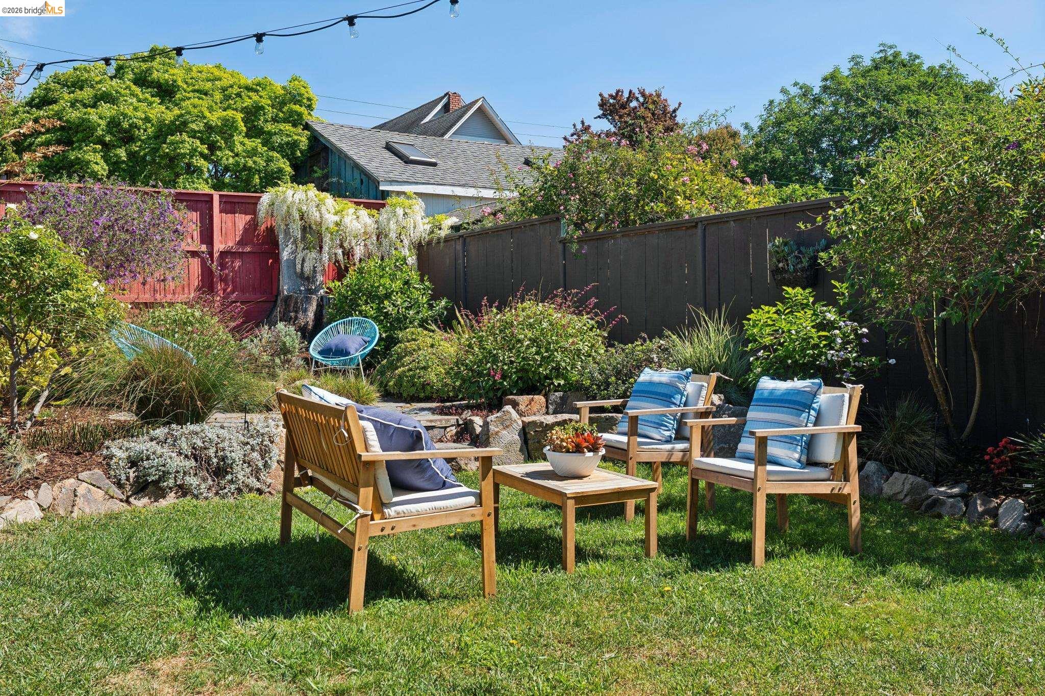 Detail Gallery Image 34 of 44 For 620 Elm St, El Cerrito,  CA 94530 - 2 Beds | 1 Baths