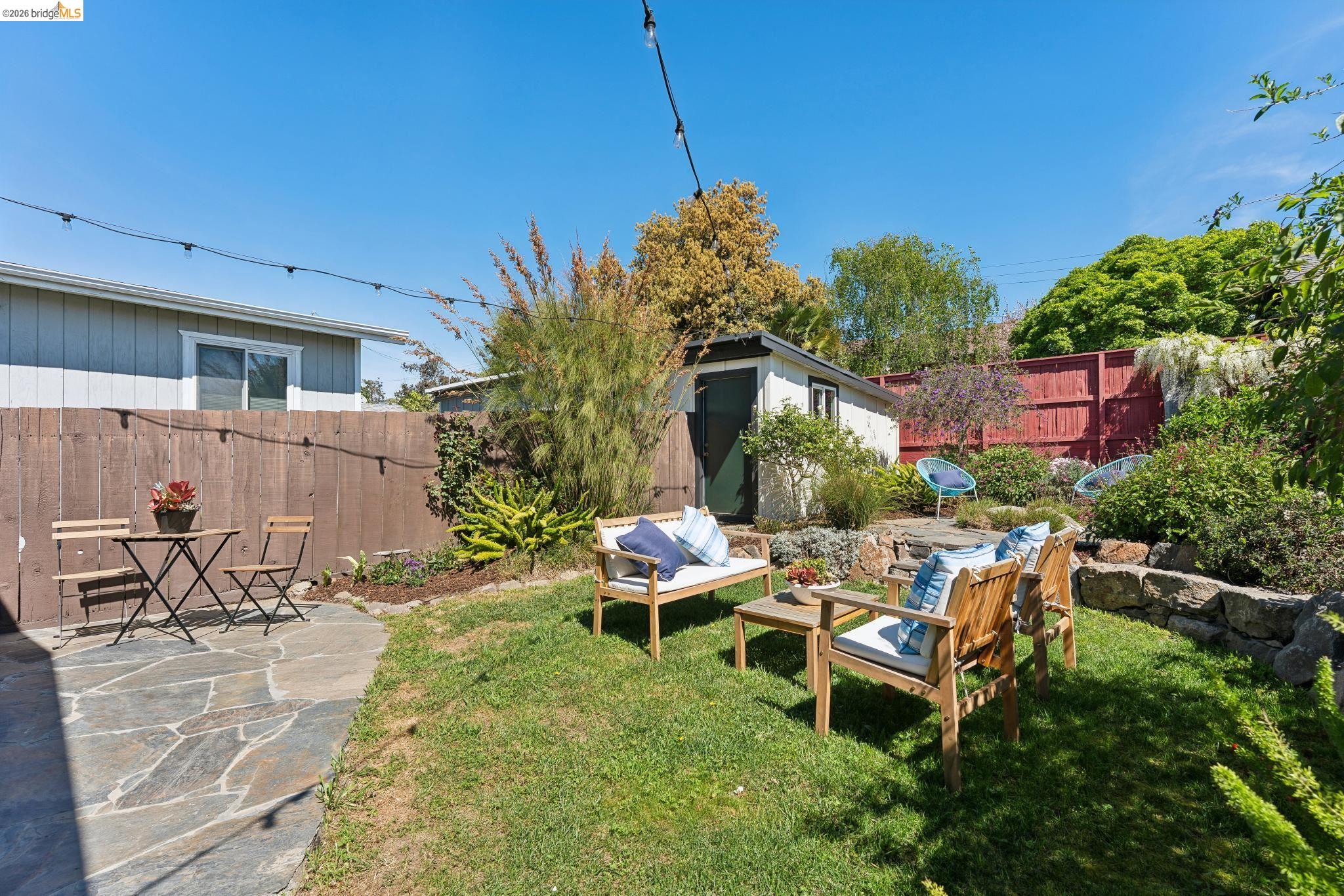 Detail Gallery Image 37 of 44 For 620 Elm St, El Cerrito,  CA 94530 - 2 Beds | 1 Baths