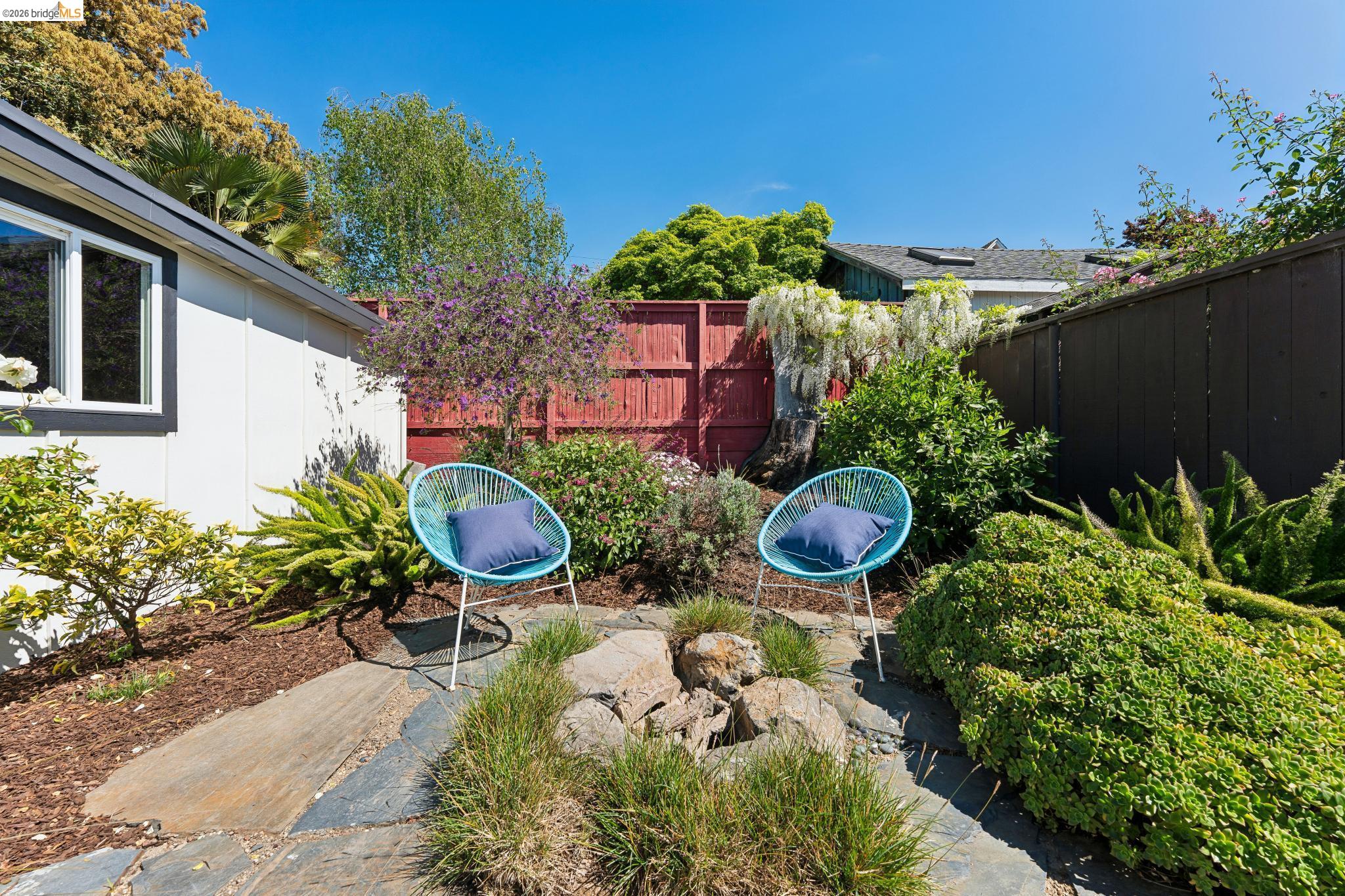 Detail Gallery Image 39 of 44 For 620 Elm St, El Cerrito,  CA 94530 - 2 Beds | 1 Baths