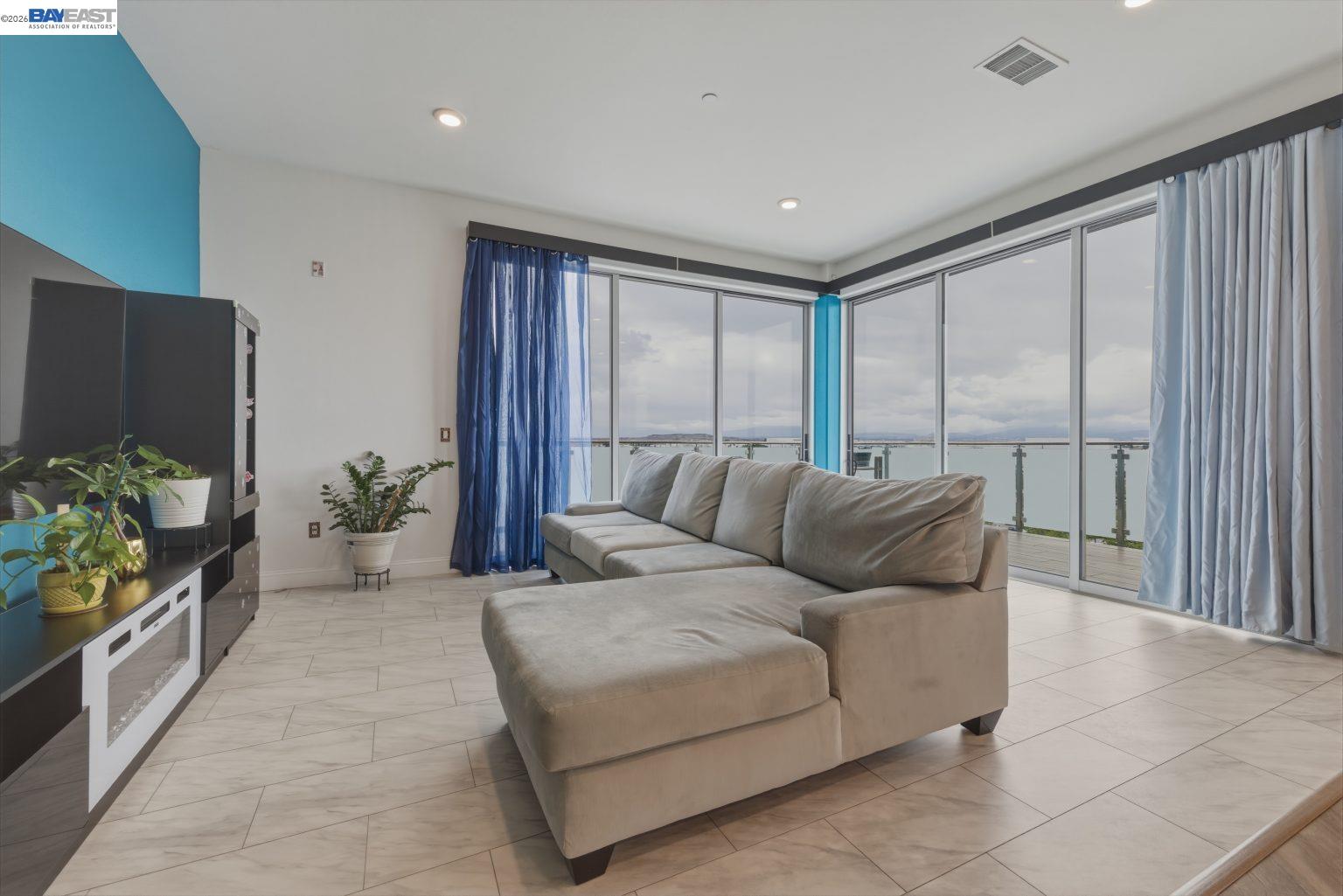 Photo #33: 41128454 Listing: Photo #33