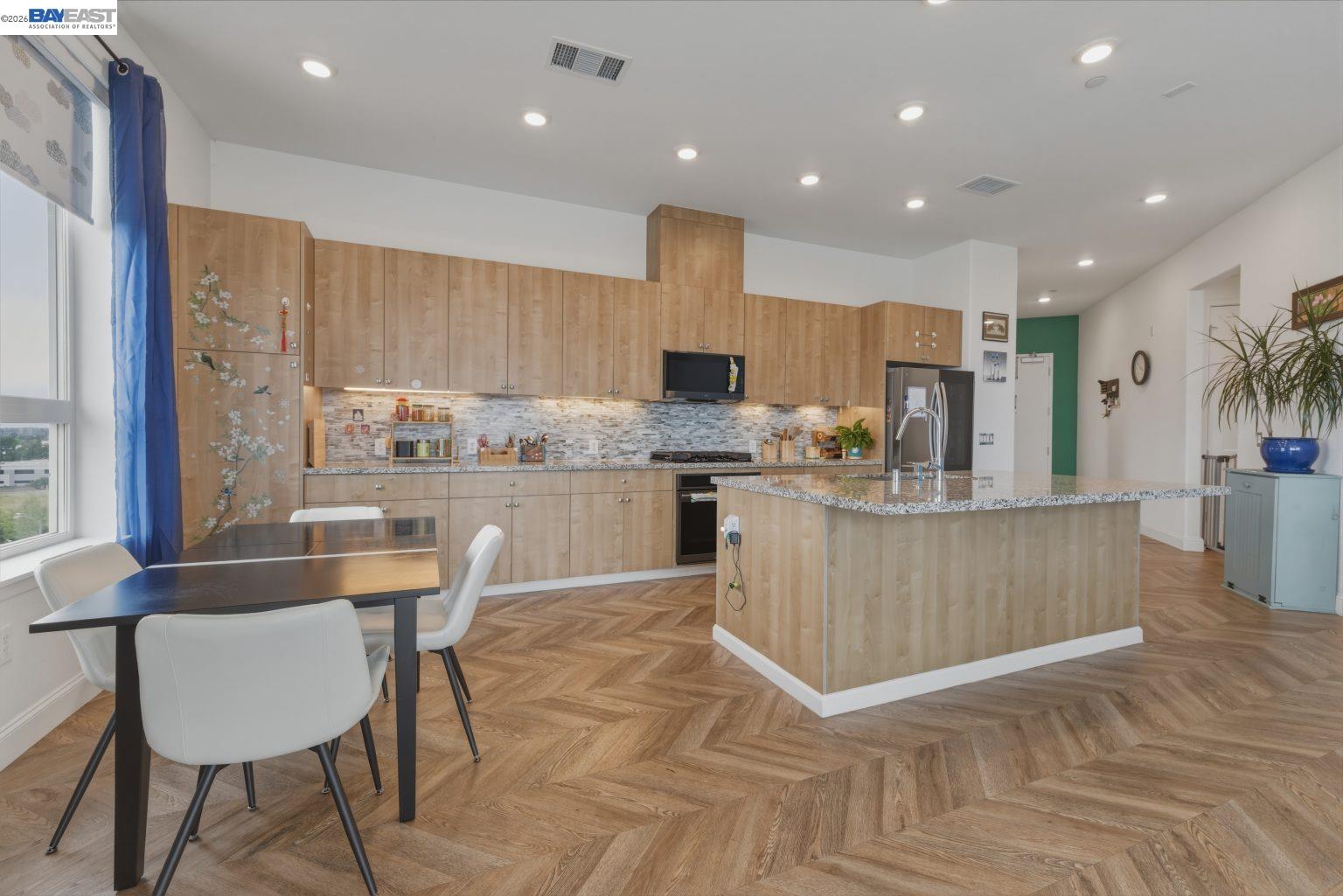 Photo #43: 41128454 Listing: Photo #43