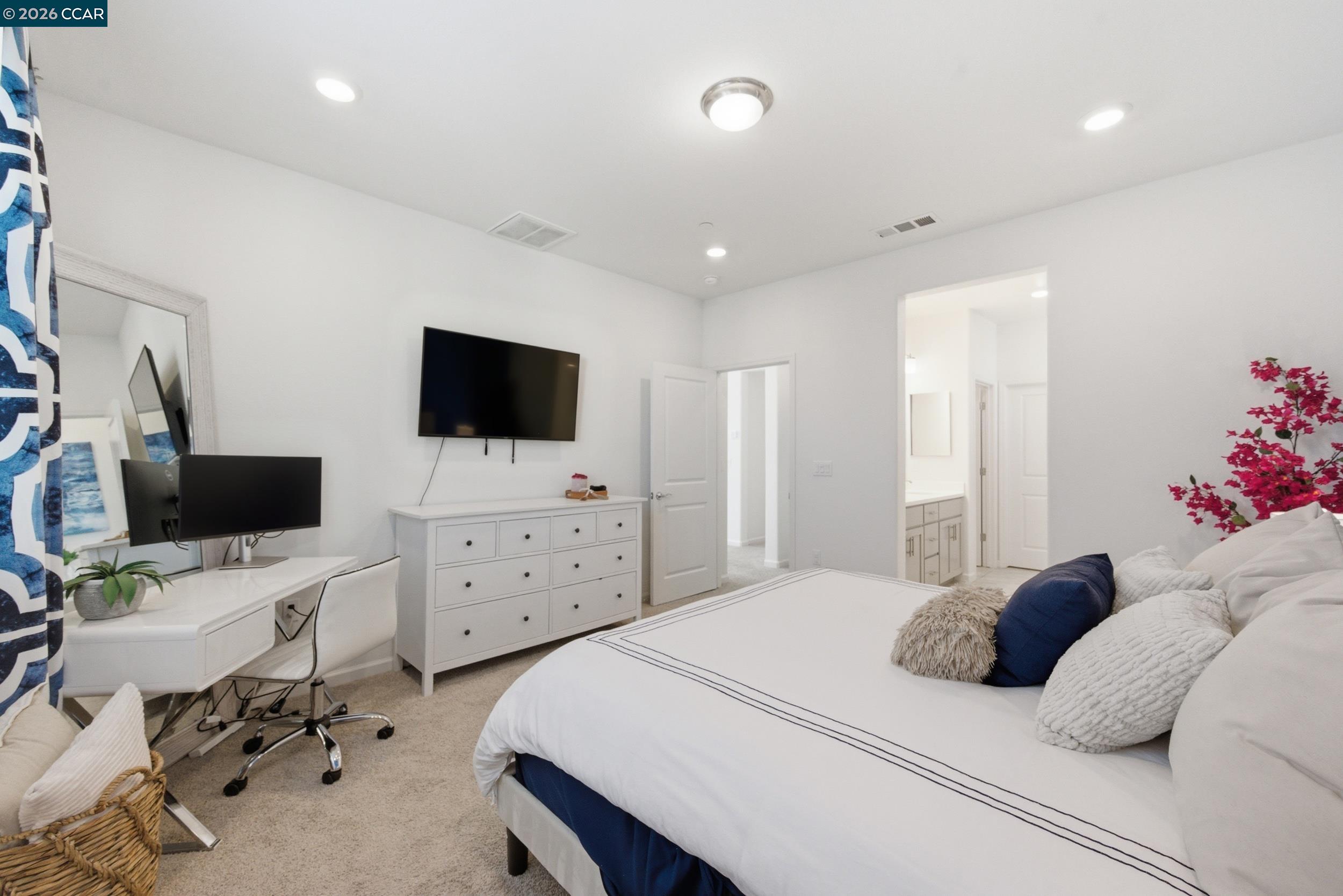 Detail Gallery Image 22 of 45 For 5 Brookdale Court, Pittsburg,  CA 94565 - 4 Beds | 2/1 Baths