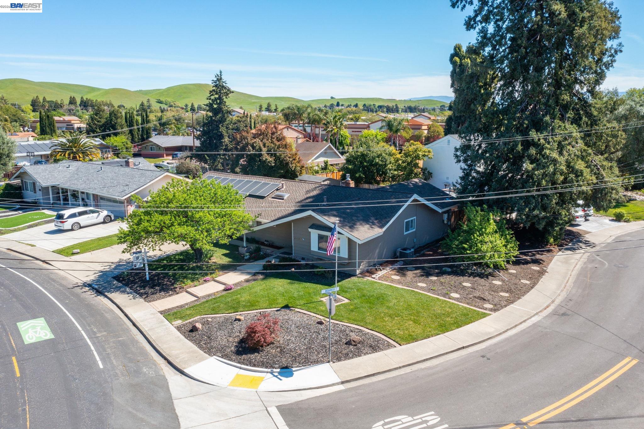 Detail Gallery Image 51 of 56 For 9459 Broadmoor Dr, San Ramon,  CA 94583 - 3 Beds | 2 Baths