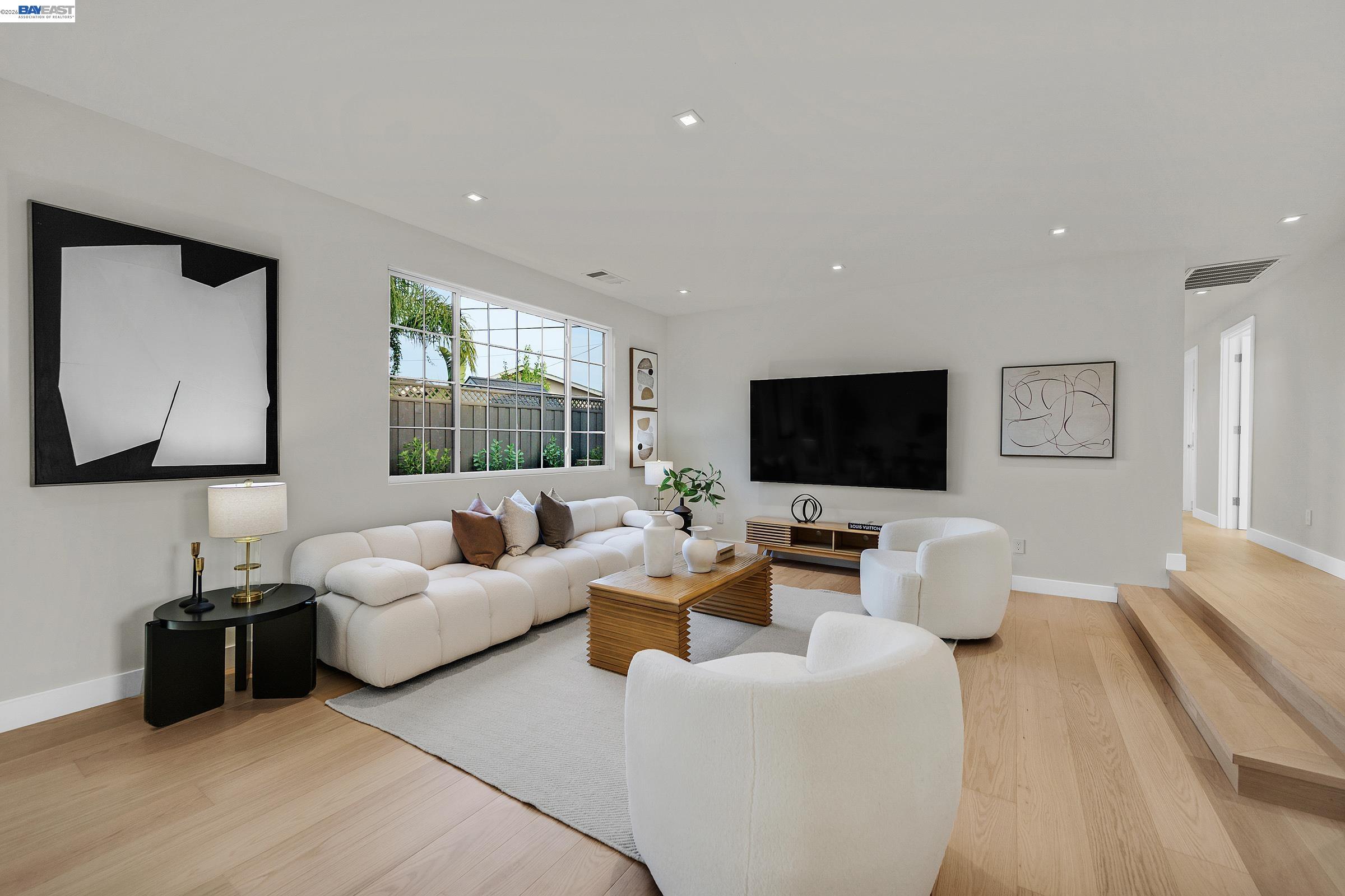 Detail Gallery Image 12 of 51 For 4759 Valpey Park Ave, Fremont,  CA 94538 - 4 Beds | 4 Baths