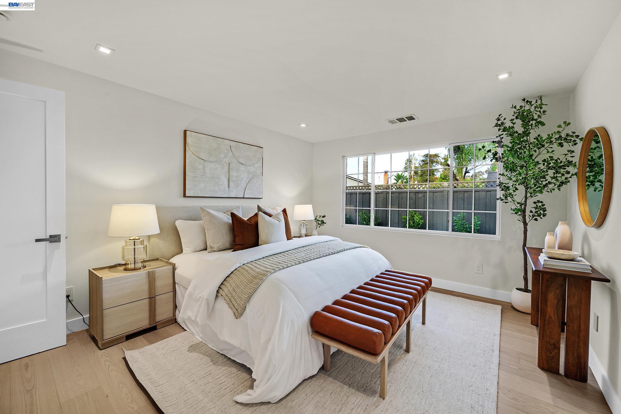 Detail Gallery Image 16 of 51 For 4759 Valpey Park Ave, Fremont,  CA 94538 - 4 Beds | 4 Baths