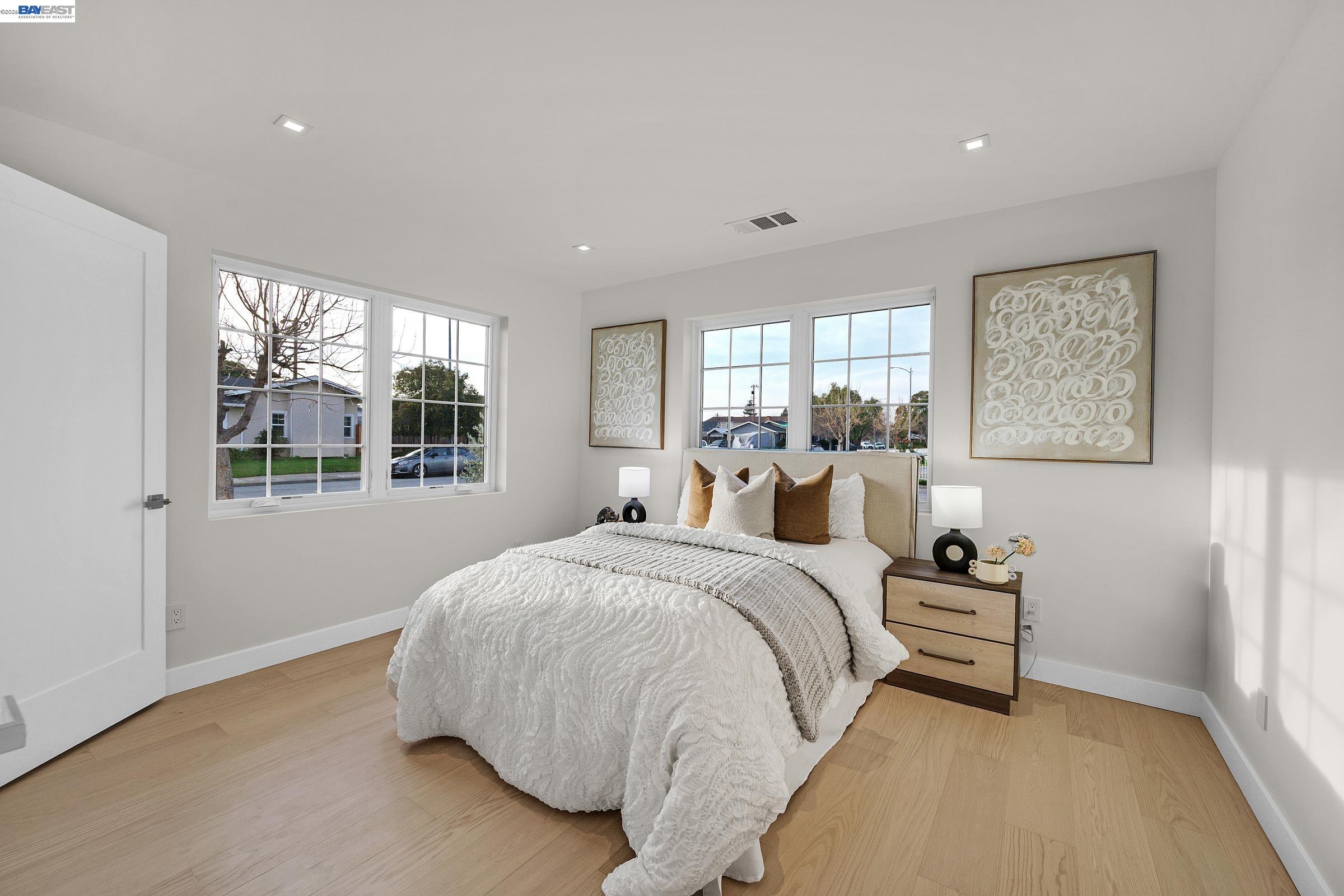 Detail Gallery Image 21 of 51 For 4759 Valpey Park Ave, Fremont,  CA 94538 - 4 Beds | 4 Baths