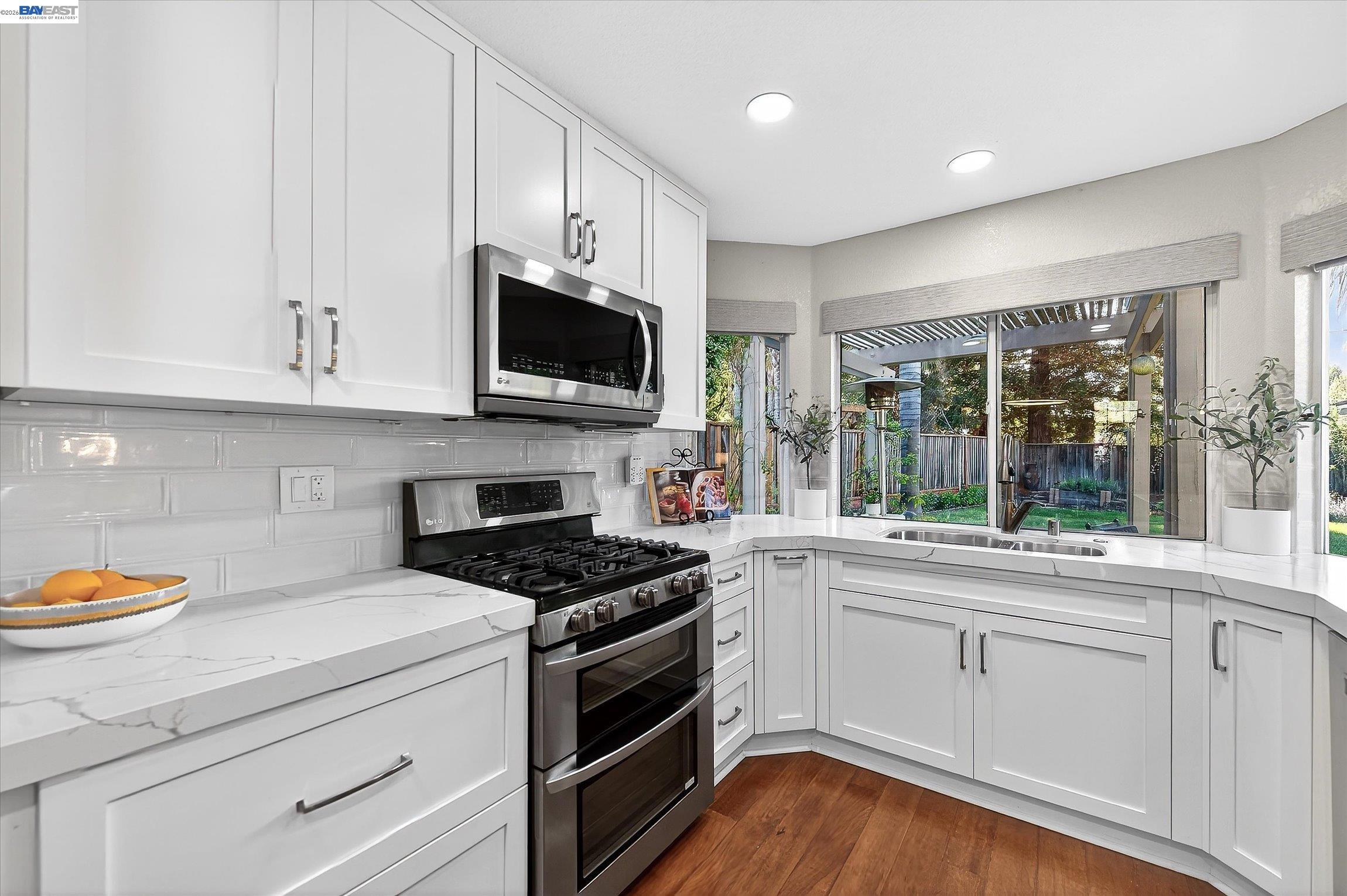 Detail Gallery Image 12 of 47 For 5723 Felicia Aveue, Livermore,  CA 94550 - 4 Beds | 3 Baths