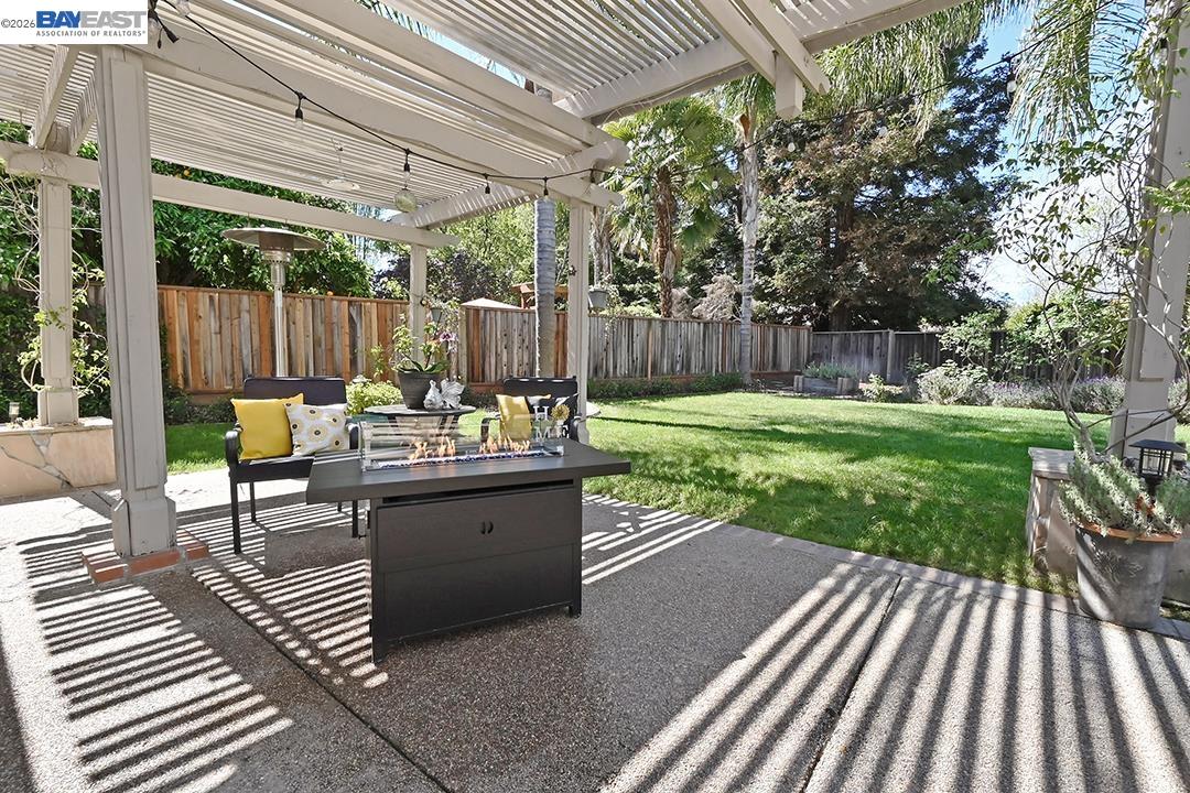 Detail Gallery Image 14 of 32 For 5723 Felicia Aveue, Livermore,  CA 94550 - 4 Beds | 3 Baths