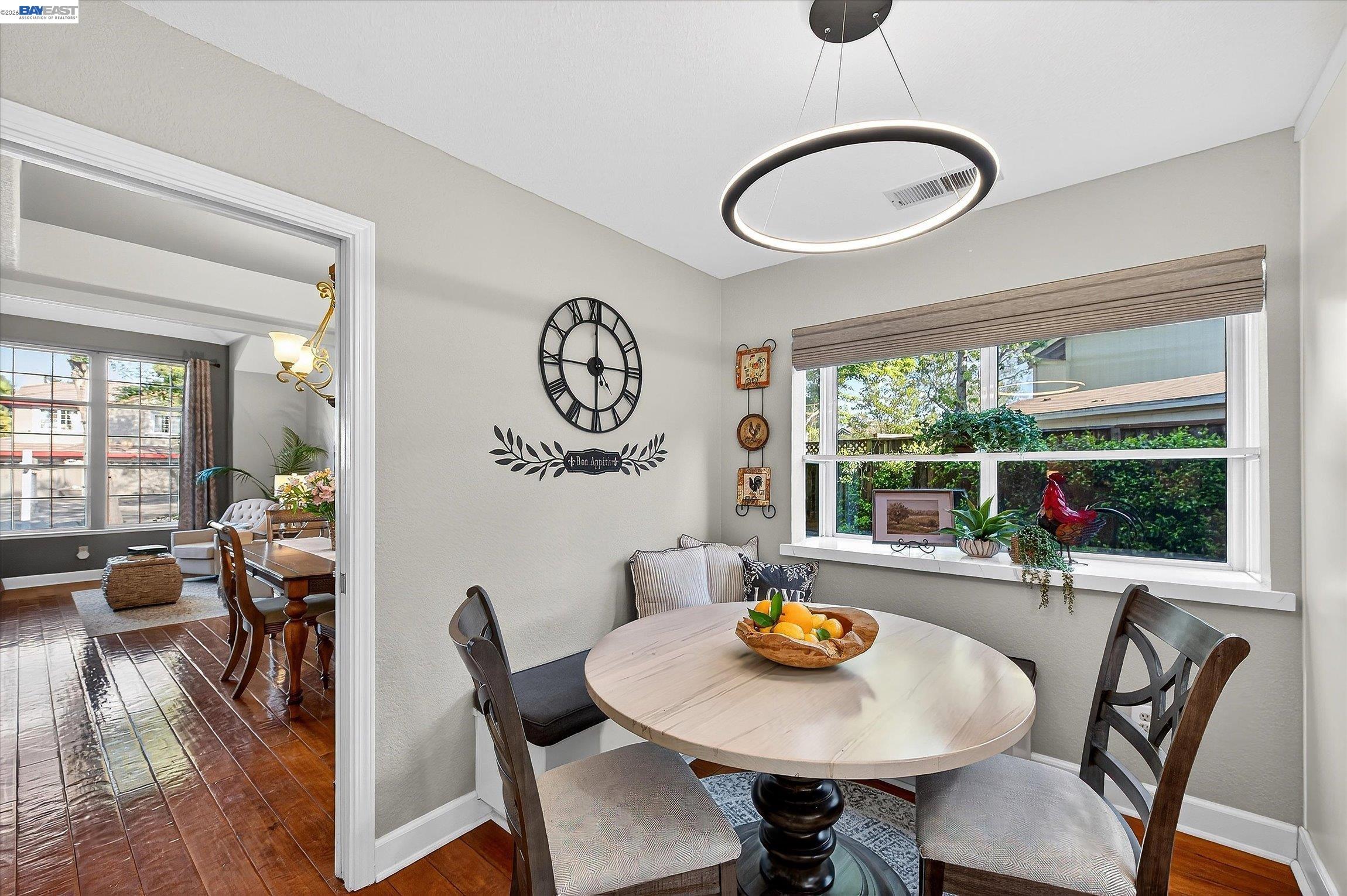 Detail Gallery Image 14 of 47 For 5723 Felicia Aveue, Livermore,  CA 94550 - 4 Beds | 3 Baths