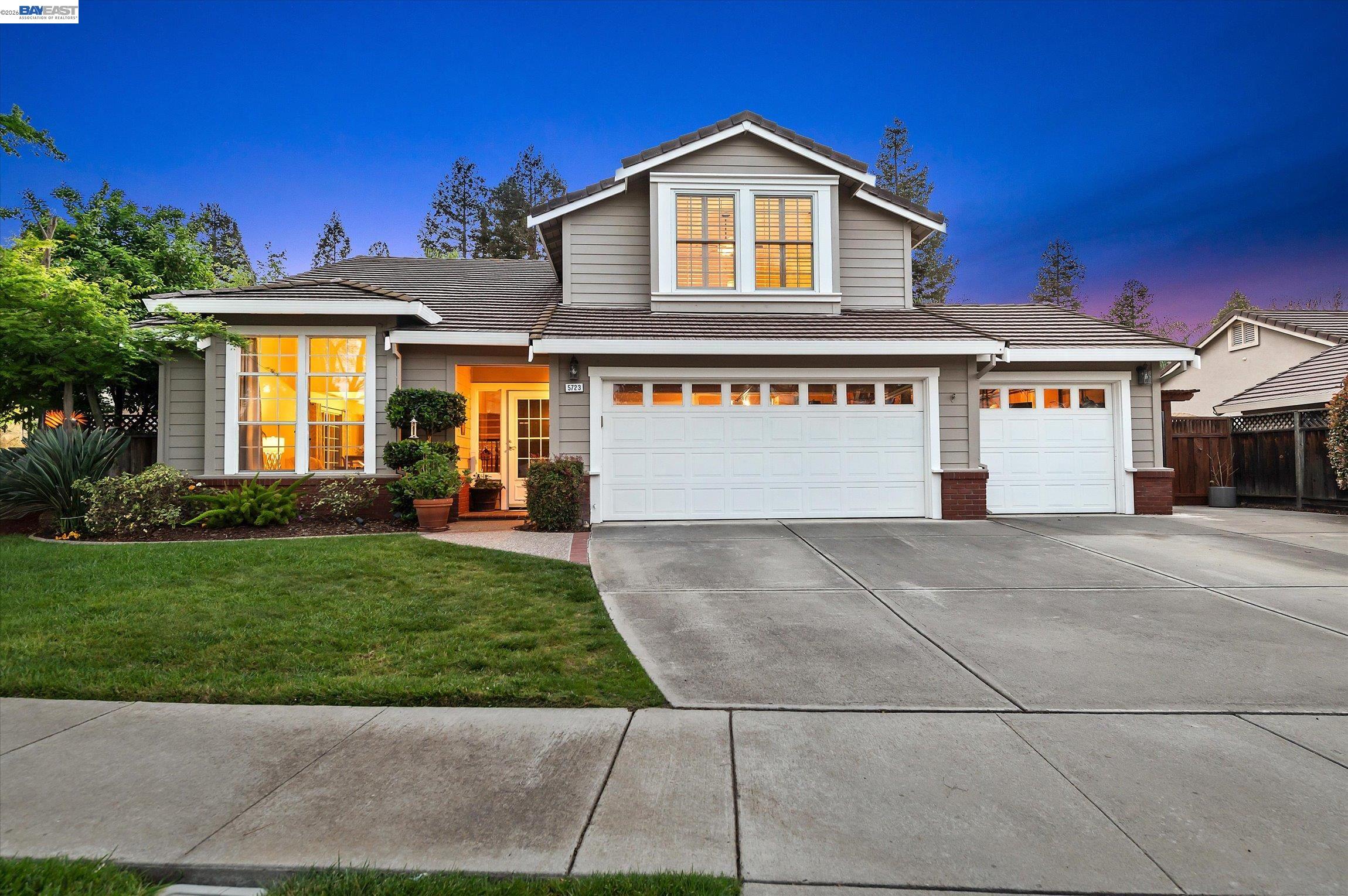 Detail Gallery Image 3 of 47 For 5723 Felicia Aveue, Livermore,  CA 94550 - 4 Beds | 3 Baths