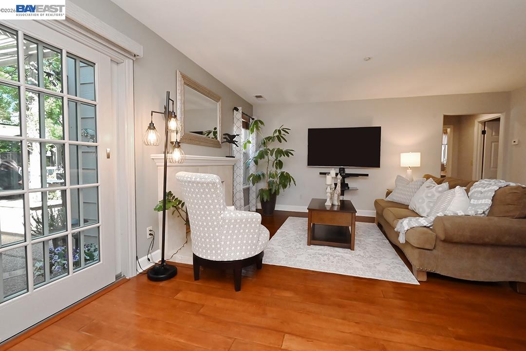 Detail Gallery Image 23 of 32 For 5723 Felicia Aveue, Livermore,  CA 94550 - 4 Beds | 3 Baths