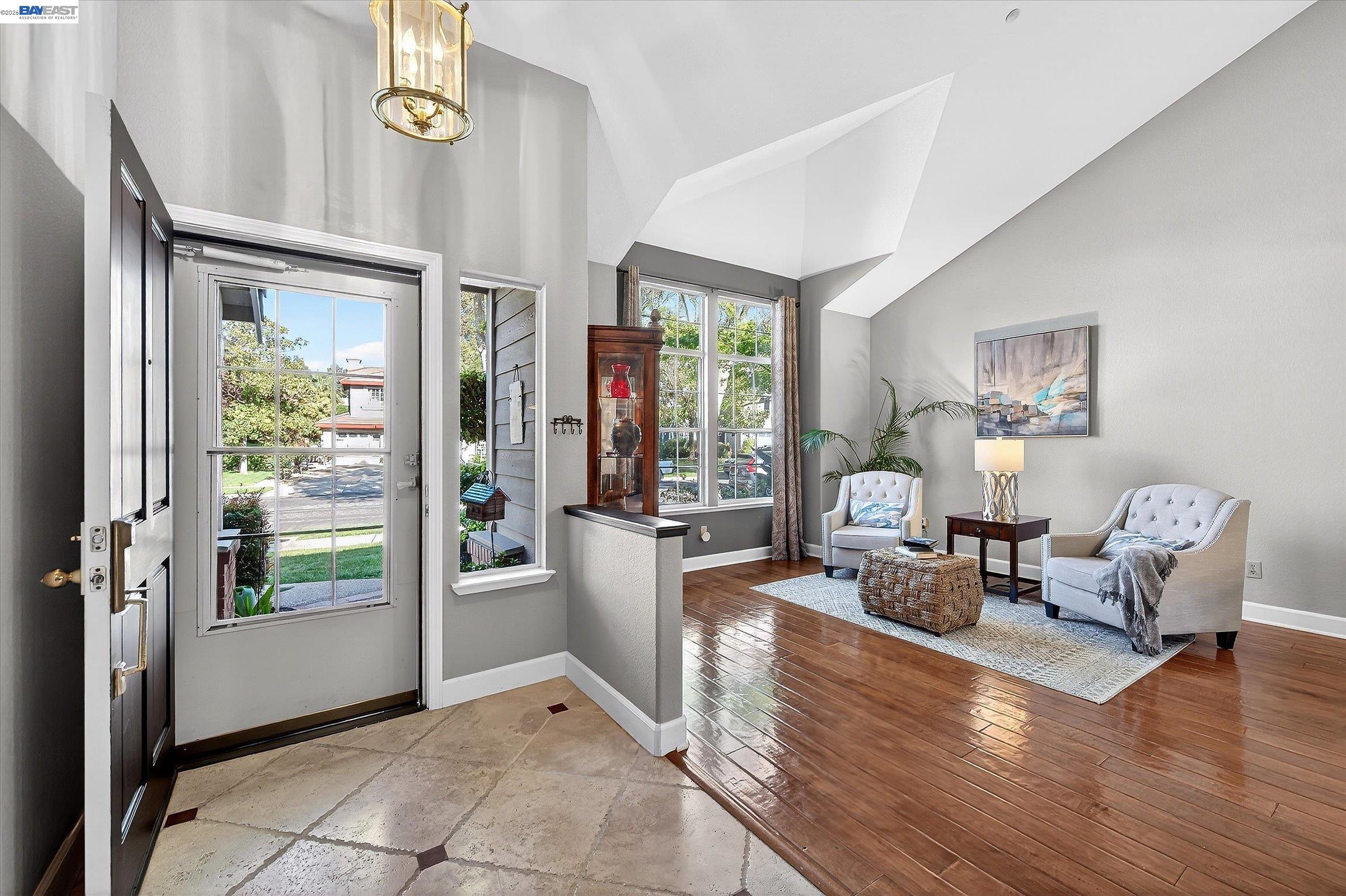 Detail Gallery Image 4 of 47 For 5723 Felicia Aveue, Livermore,  CA 94550 - 4 Beds | 3 Baths