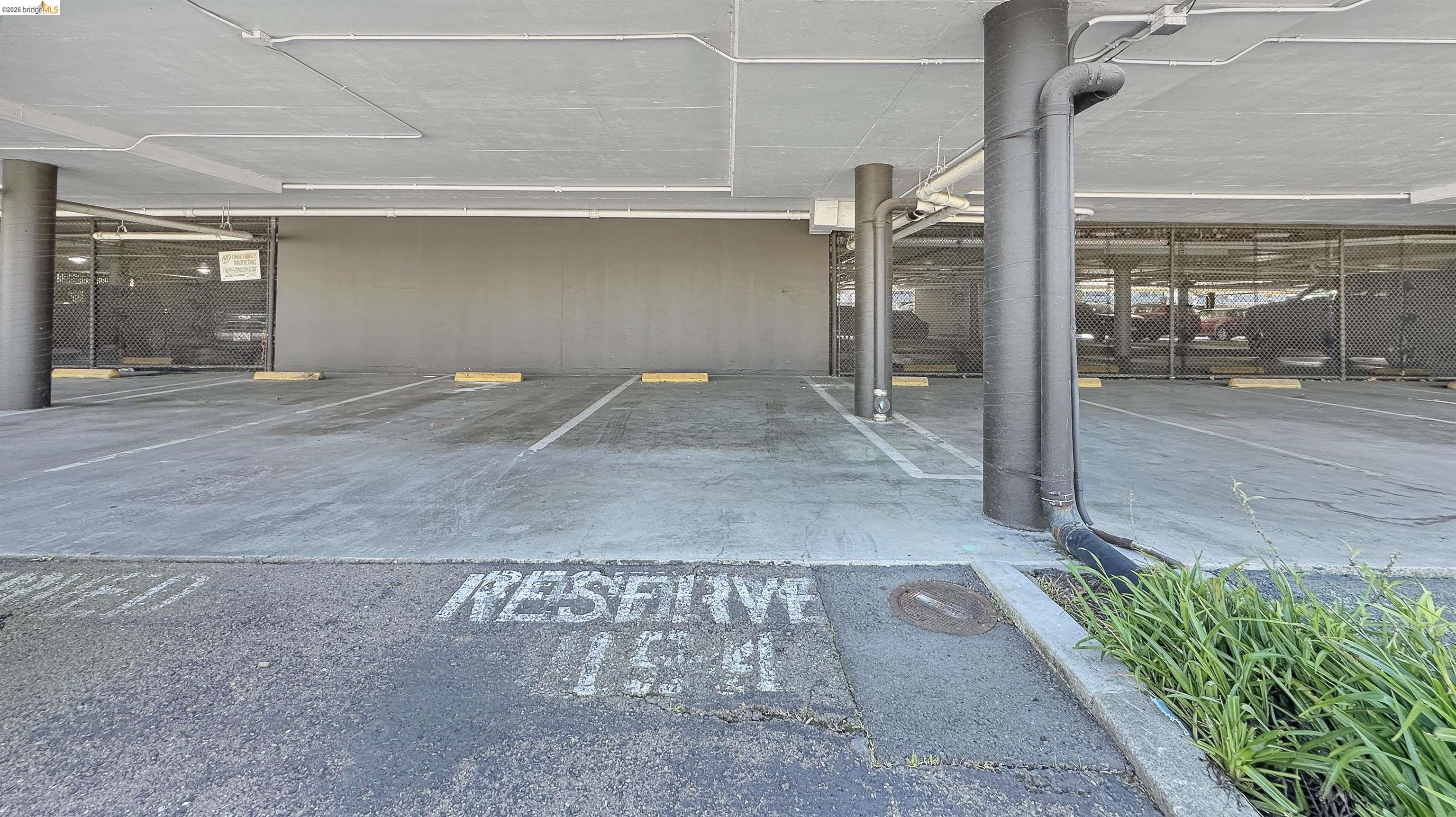 Photo #16: 41128462 Listing: Photo #16