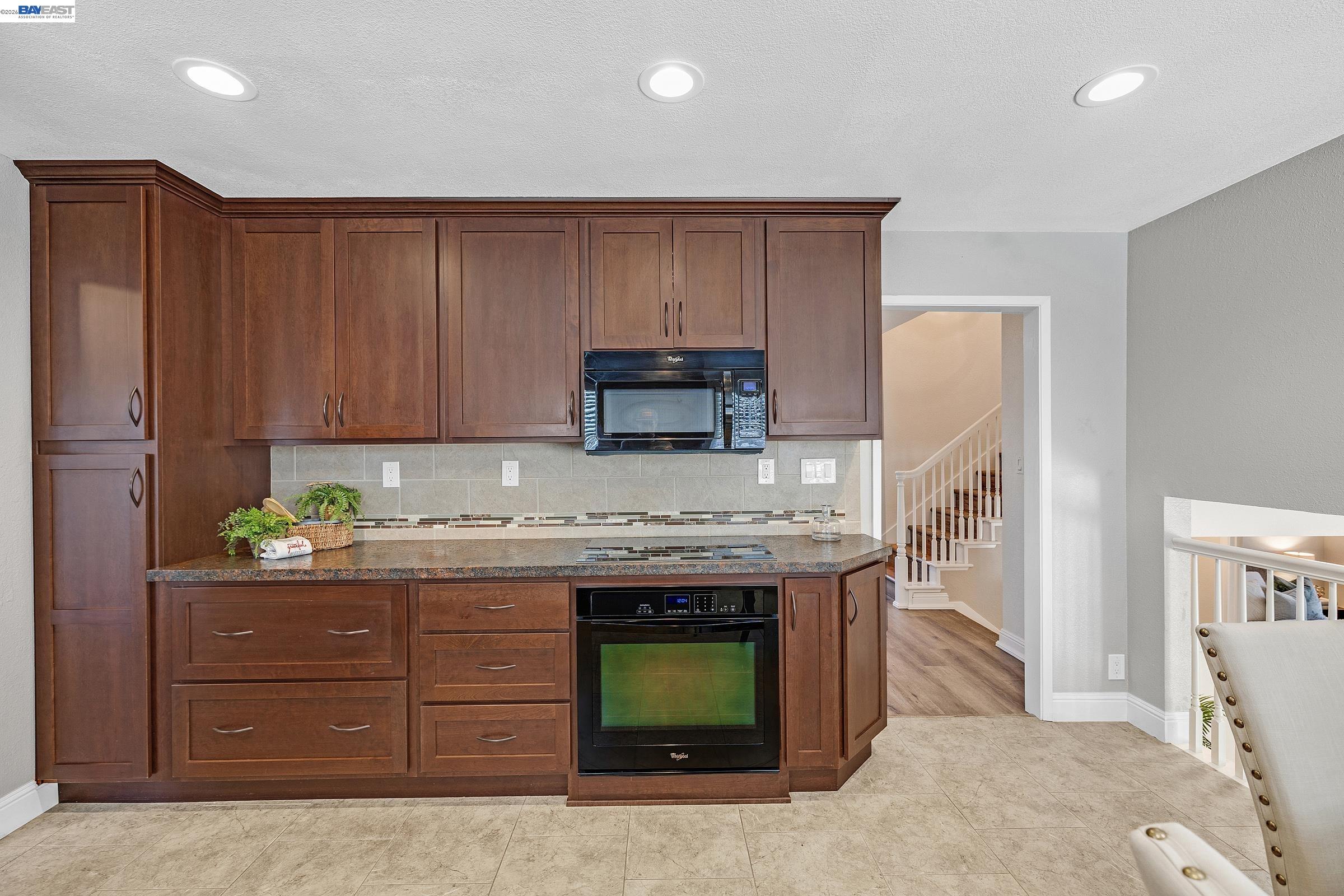 Detail Gallery Image 13 of 47 For 4022 San Juan Ct, Fremont,  CA 94536 - 4 Beds | 3 Baths