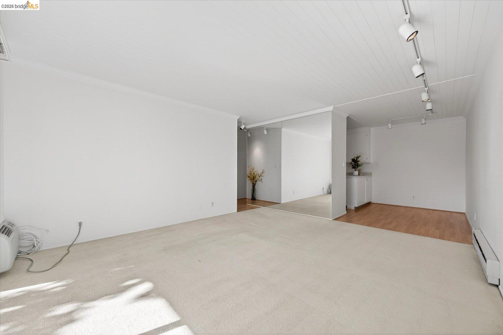 1305 Boulevard WAY UNIT APT 303, Walnut Creek, CA, 94595