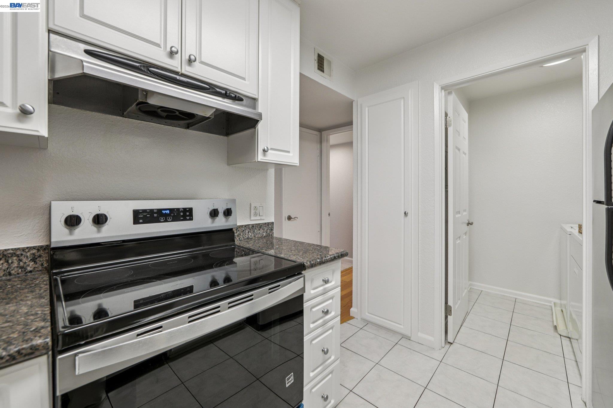 Photo #13: 41128466 Listing: Photo #13