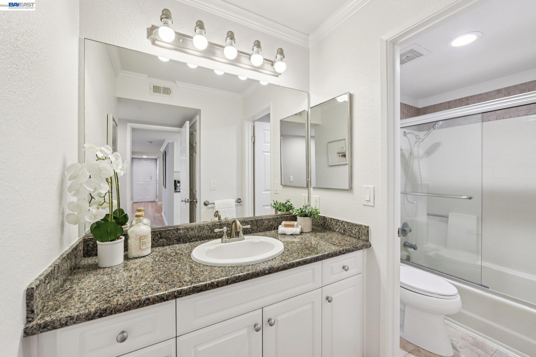 Photo #22: 41128466 Listing: Photo #22