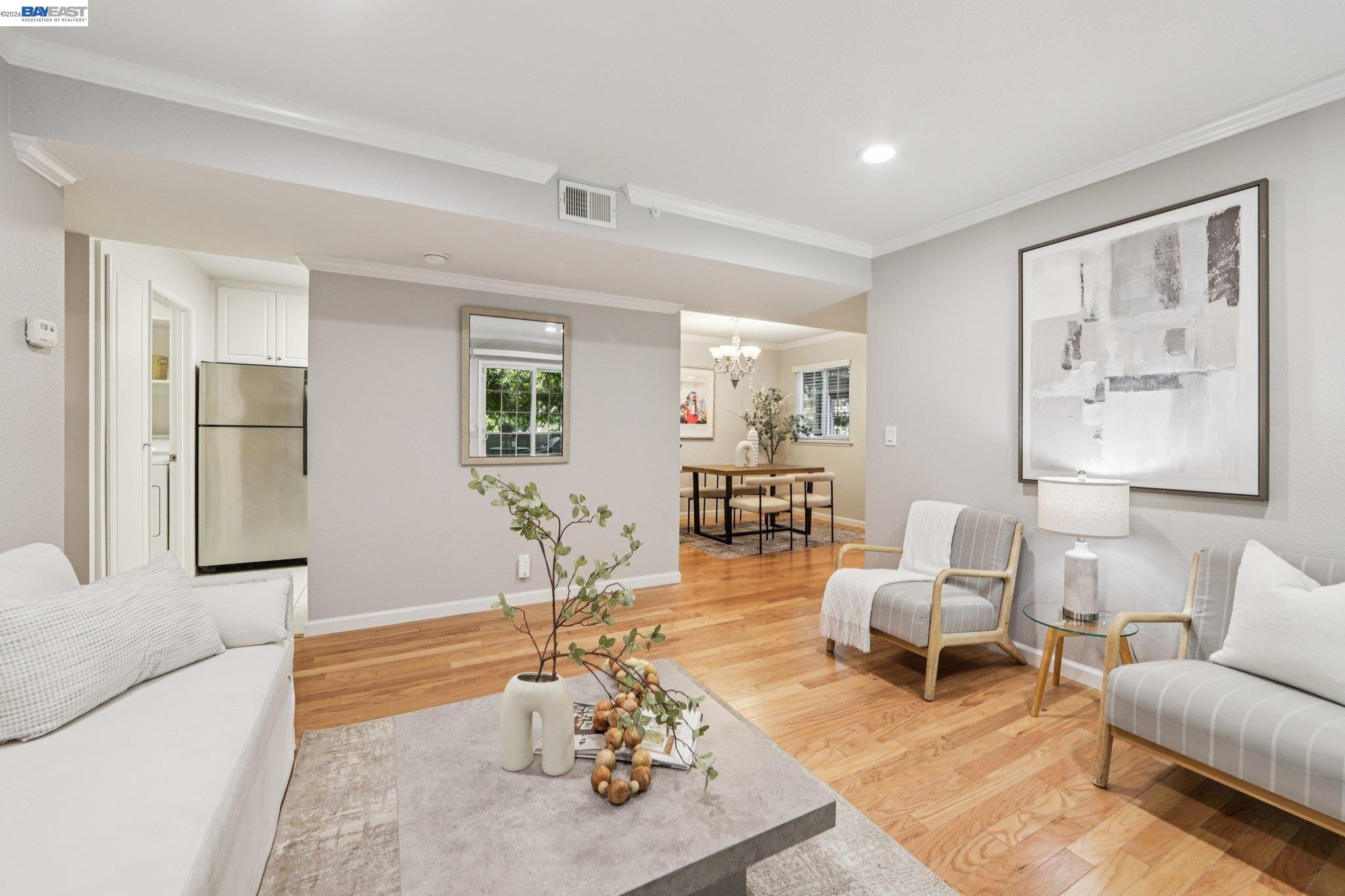 Photo #8: 41128466 Listing: Photo #8