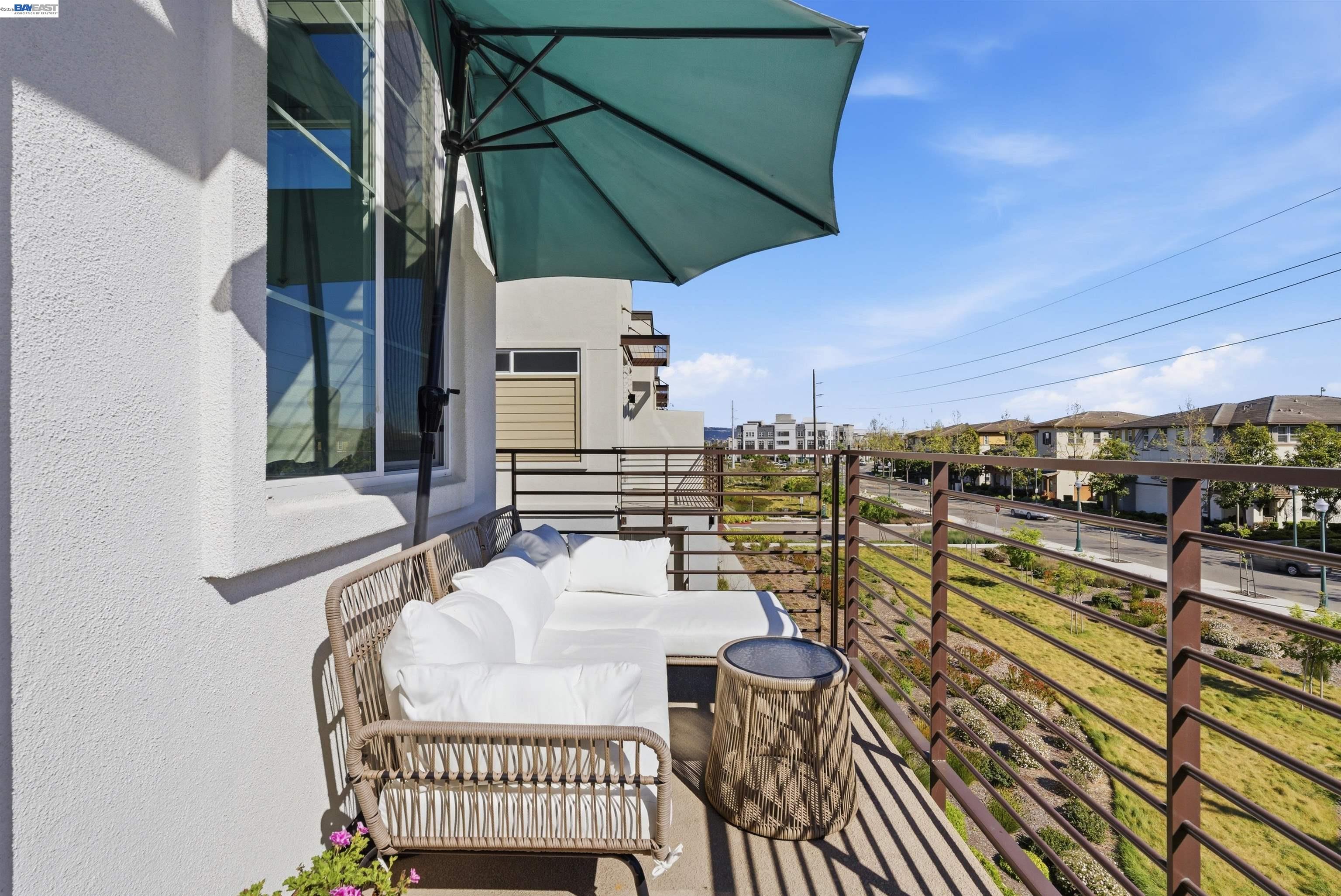 Detail Gallery Image 26 of 51 For 440 Pawnee Ln, Alameda,  CA 94501 - 2 Beds | 1/1 Baths