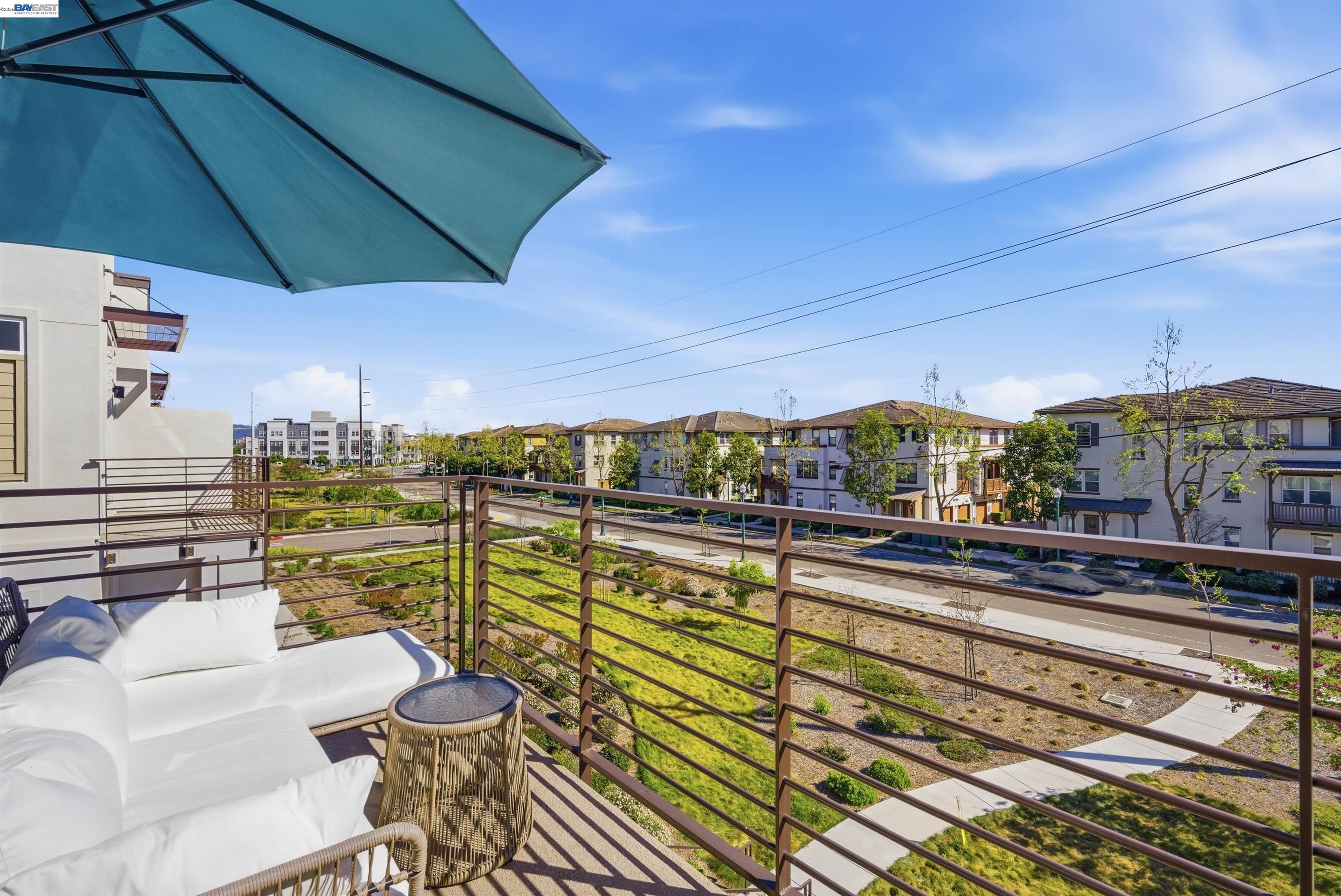 Detail Gallery Image 29 of 51 For 440 Pawnee Ln, Alameda,  CA 94501 - 2 Beds | 1/1 Baths