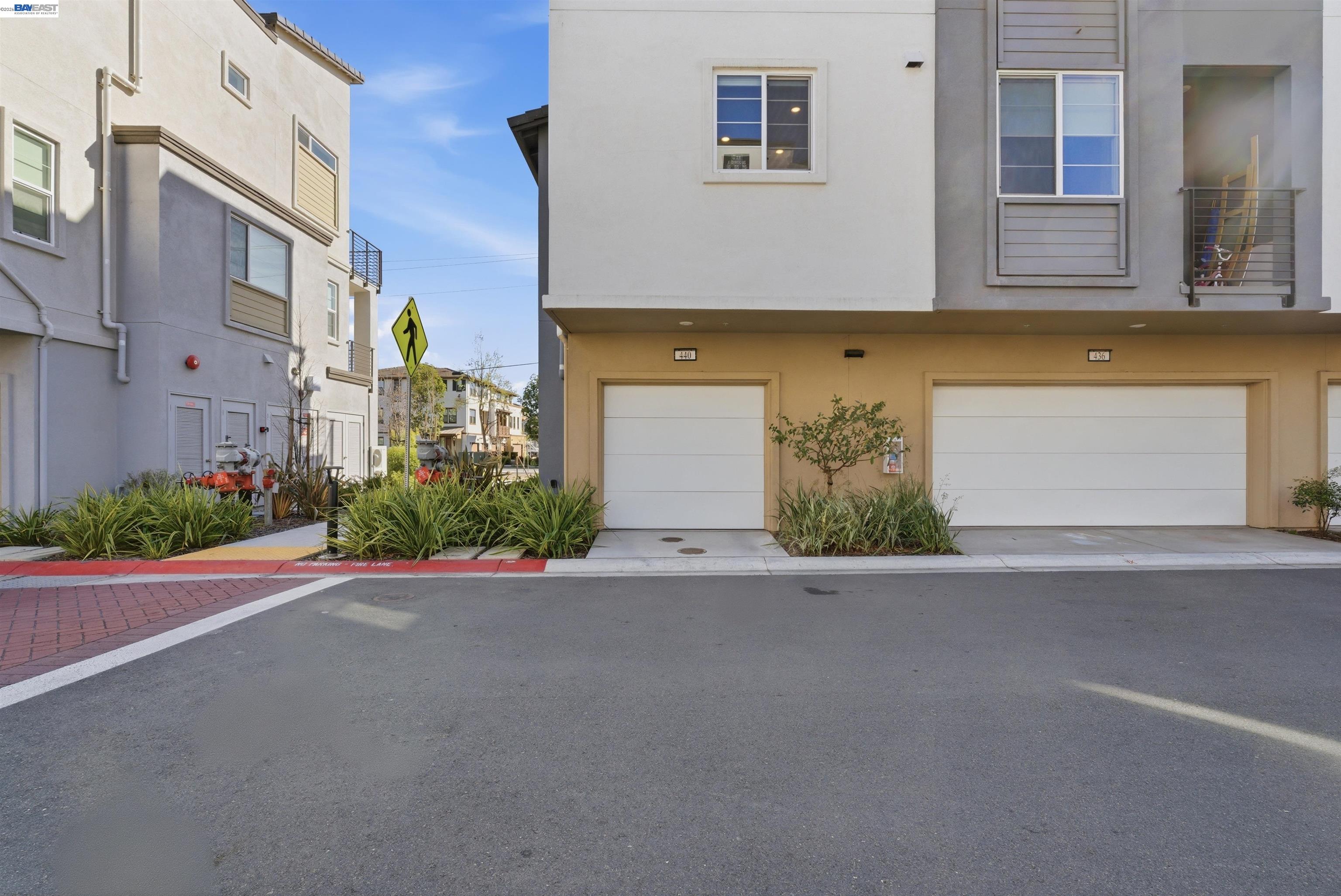 Detail Gallery Image 41 of 51 For 440 Pawnee Ln, Alameda,  CA 94501 - 2 Beds | 1/1 Baths