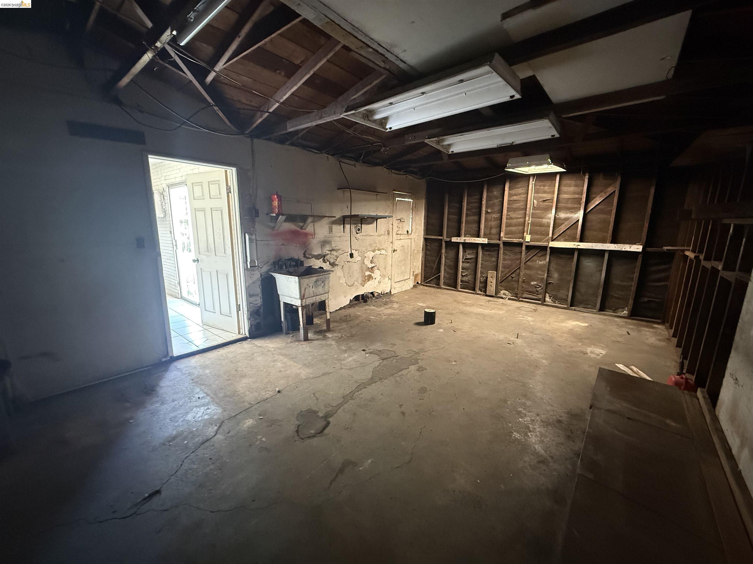 Detail Gallery Image 5 of 15 For 2108 Rubye Dr, Antioch,  CA 94509 - 3 Beds | 2 Baths