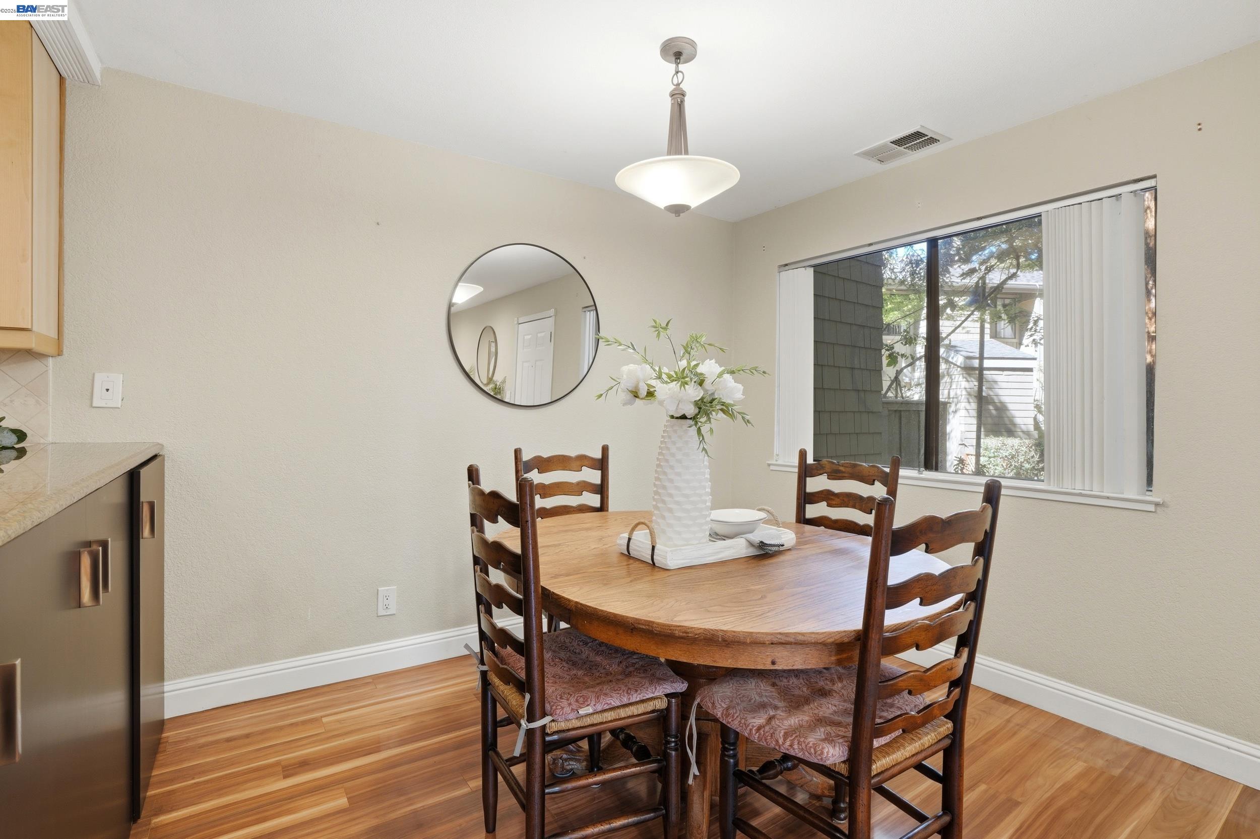 Detail Gallery Image 13 of 46 For 5292 Makati Circle, San Jose,  CA 95123 - 2 Beds | 2 Baths