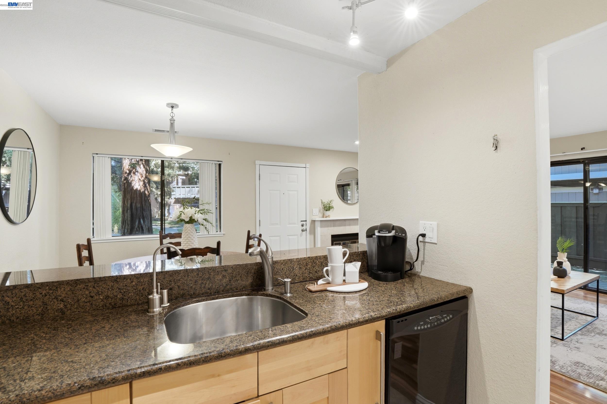 Detail Gallery Image 21 of 46 For 5292 Makati Circle, San Jose,  CA 95123 - 2 Beds | 2 Baths