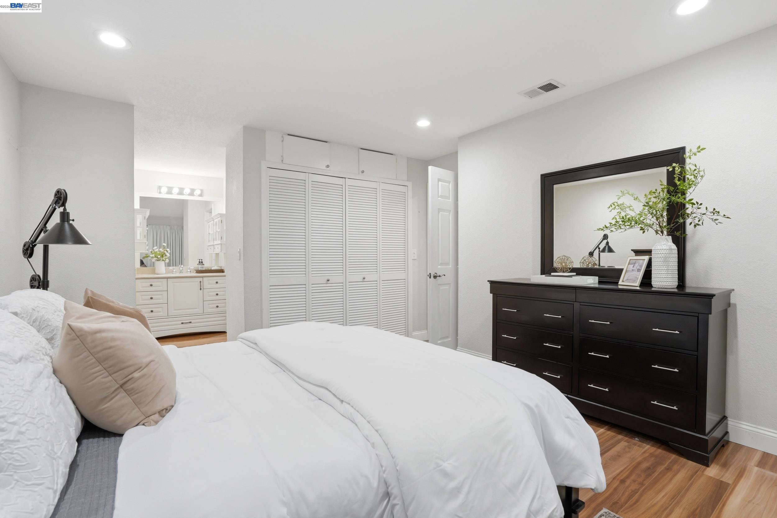 Detail Gallery Image 26 of 46 For 5292 Makati Circle, San Jose,  CA 95123 - 2 Beds | 2 Baths