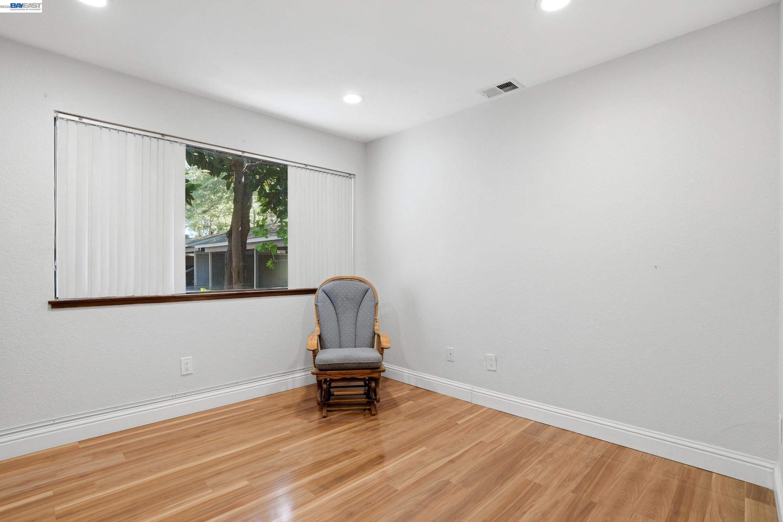 Detail Gallery Image 33 of 46 For 5292 Makati Circle, San Jose,  CA 95123 - 2 Beds | 2 Baths