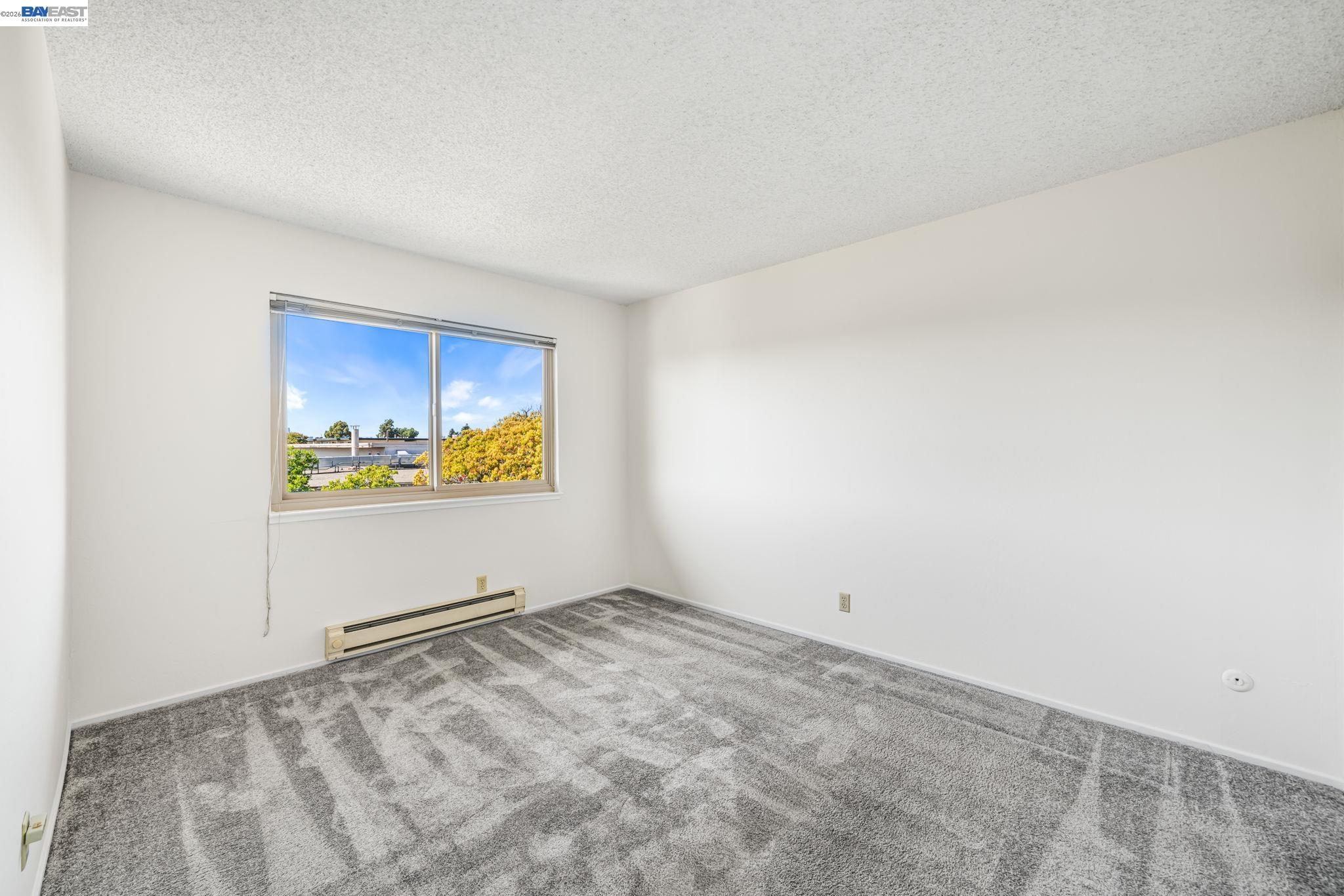 Photo #17: 41128478 Listing: Photo #17