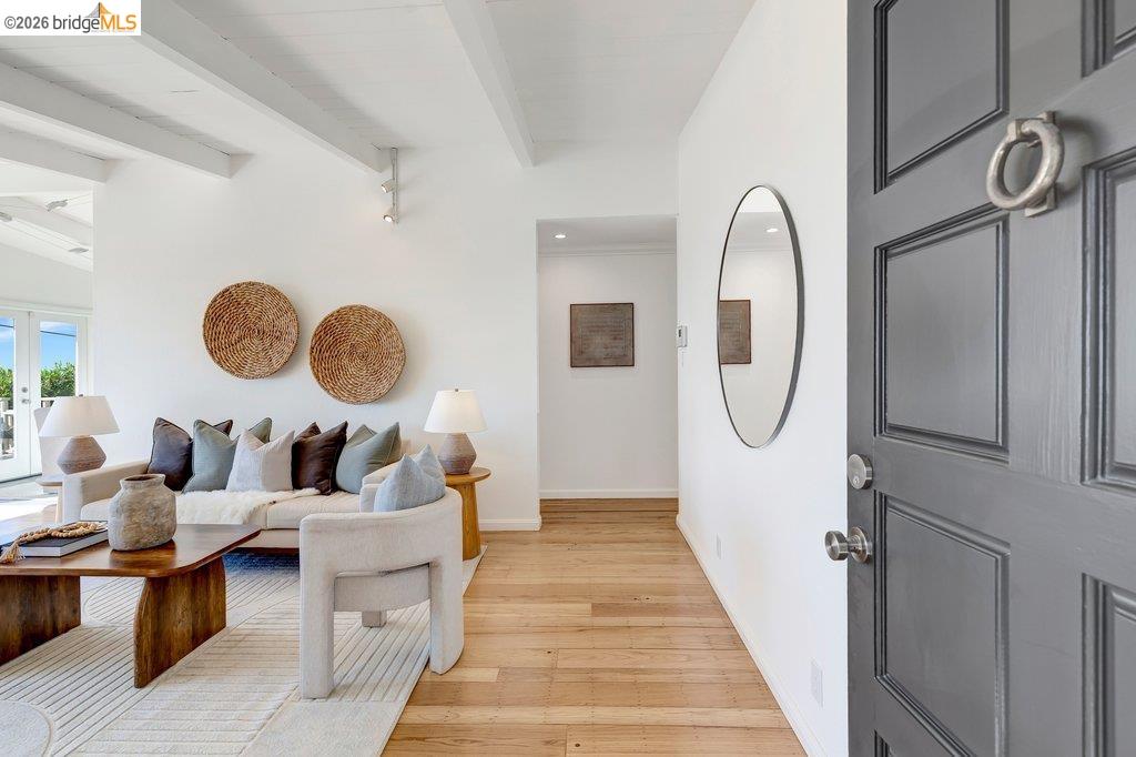 Detail Gallery Image 3 of 60 For 2728 Del Monte Avenue, El Cerrito,  CA 94530 - 3 Beds | 2 Baths